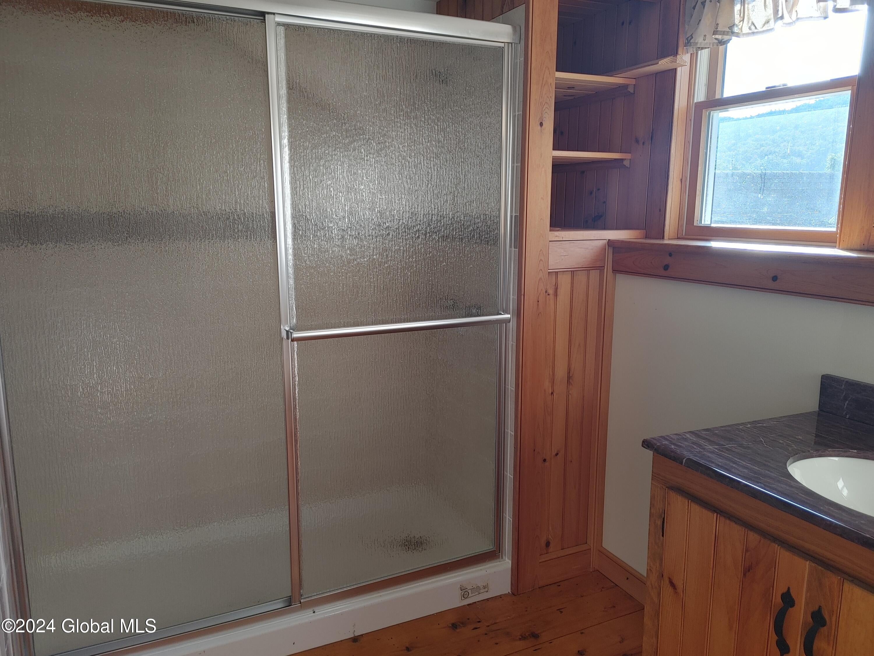 Putnam Station, New York, 12861, United States, 2 Bedrooms Bedrooms, ,2 BathroomsBathrooms,Residential,For Sale,1978709