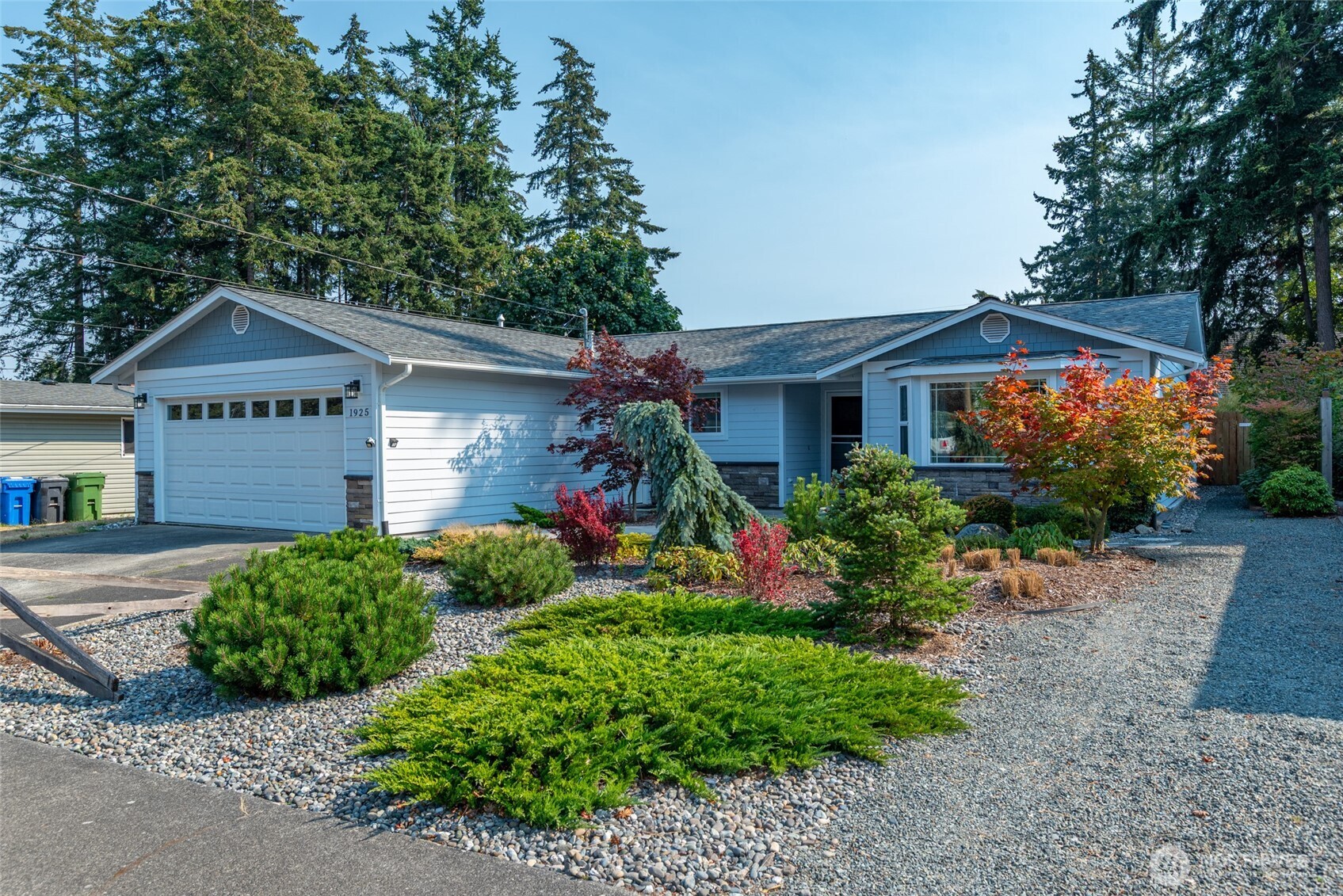 8th Ave, Oak Harbor, WA 98277