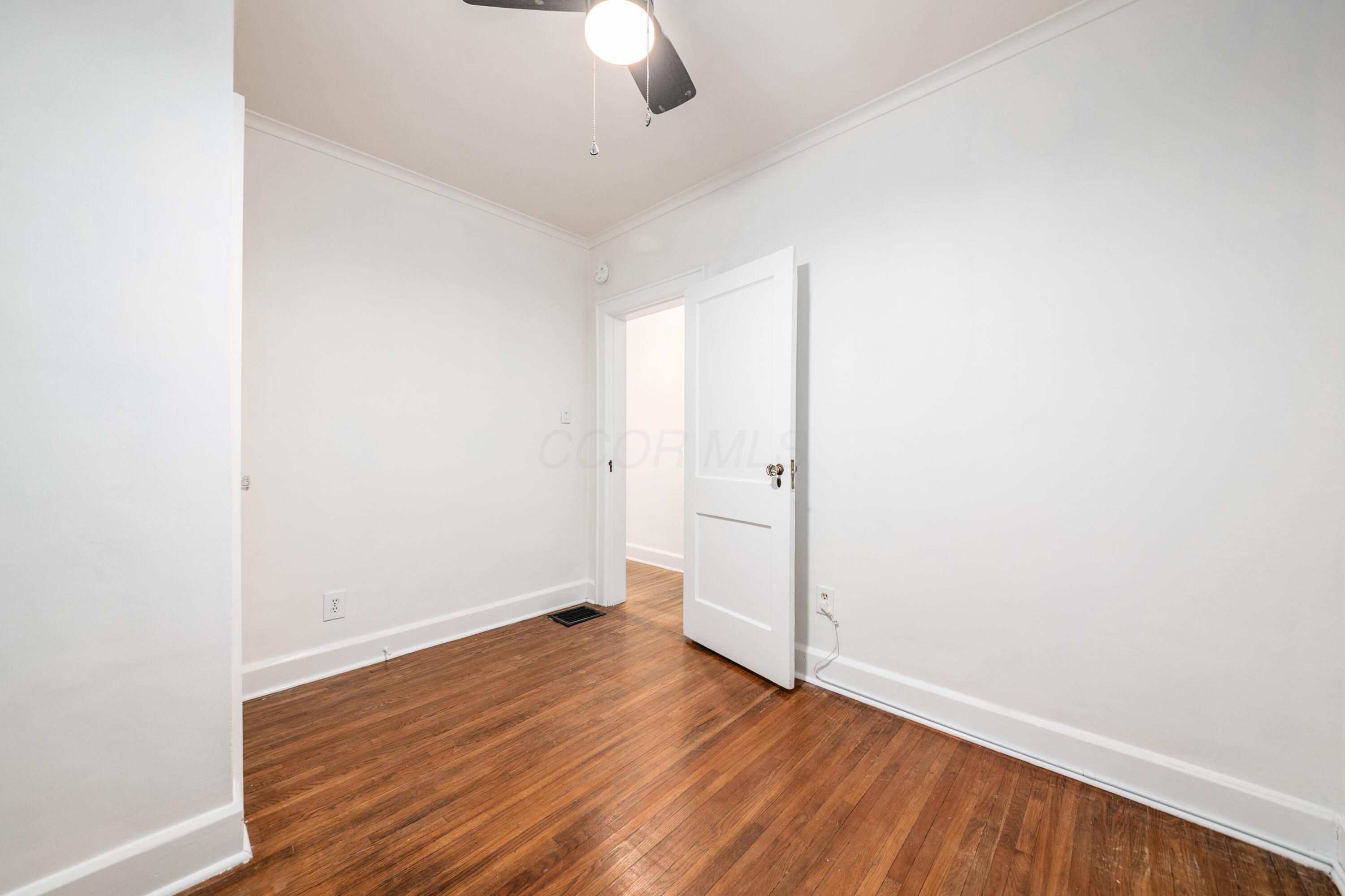 Columbus, Ohio, 43214, United States, 4 Bedrooms Bedrooms, ,3 BathroomsBathrooms,Residential,For Sale,1996077