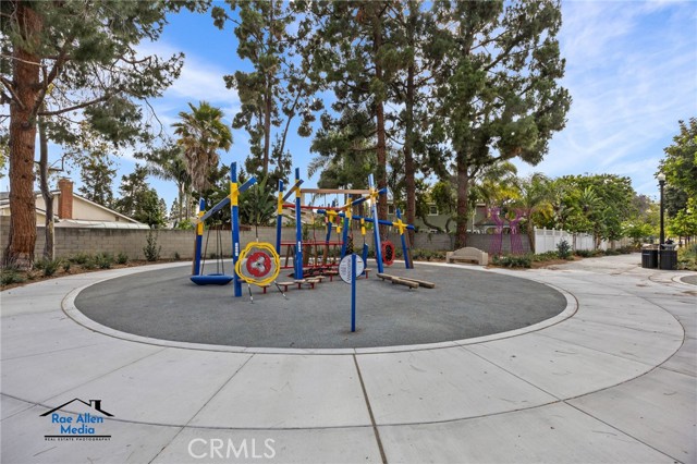 Tustin, California, 92780, United States, 4 Bedrooms Bedrooms, ,2 BathroomsBathrooms,Residential,For Sale,2049100