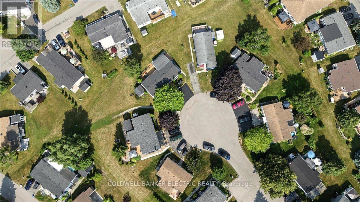 CLARINGTON (NEWCASTLE), Ontario, L1B 1A8, CA, 2 Bedrooms Bedrooms, ,1 BathroomBathrooms,Residential,For Sale,1891909