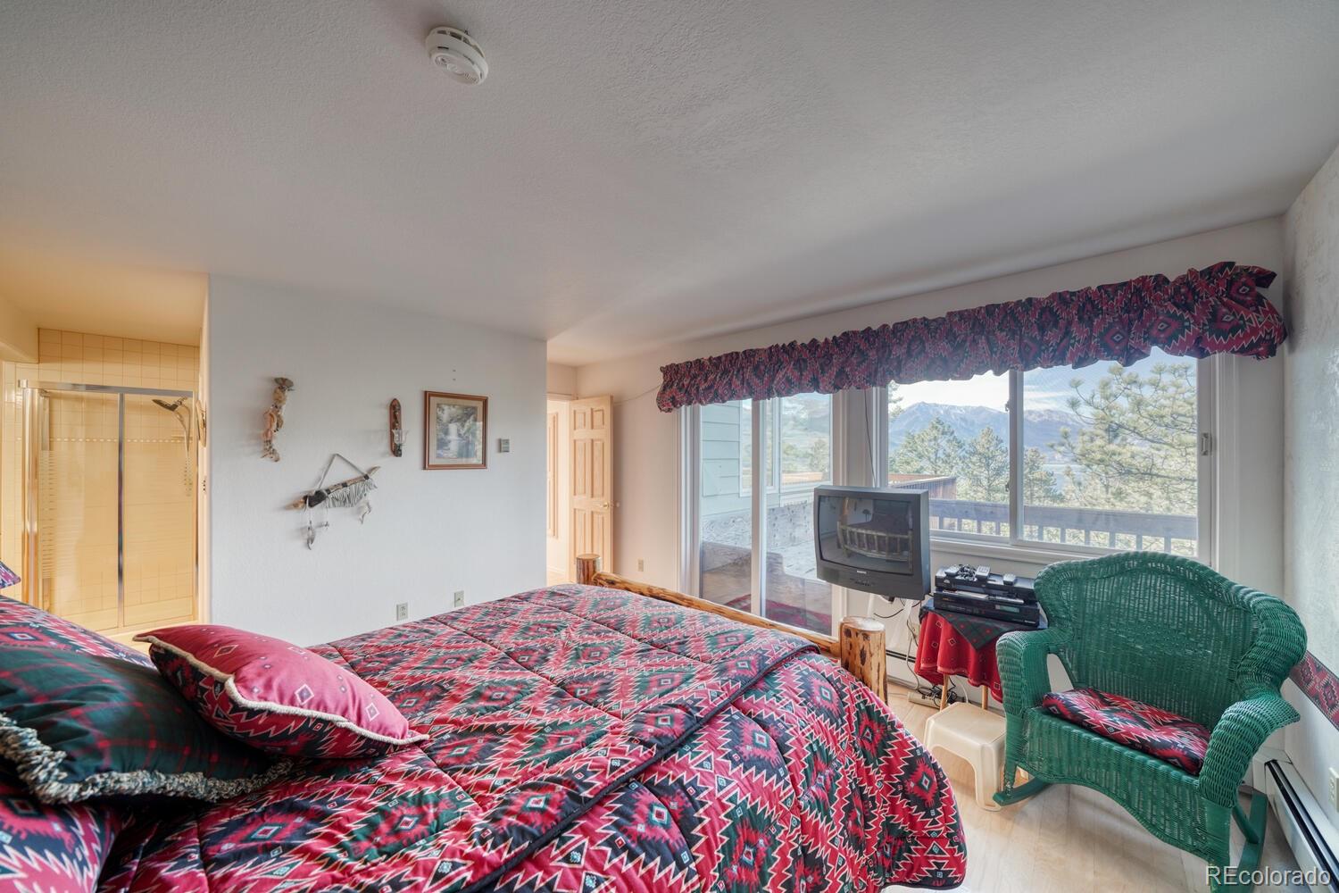 Twin Lakes, Colorado, 81251, United States, 2 Bedrooms Bedrooms, ,3 BathroomsBathrooms,Residential,For Sale,1989708