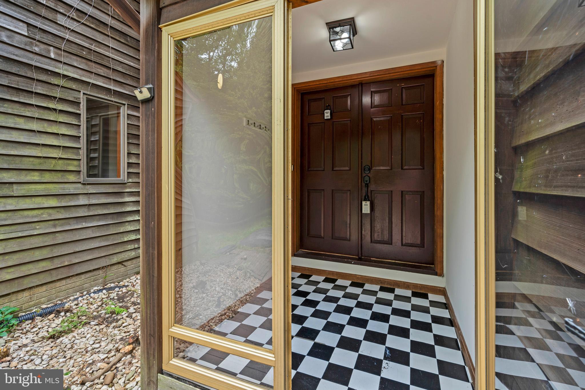 La Plata, Maryland, 20646, United States, 5 Bedrooms Bedrooms, ,4 BathroomsBathrooms,Residential,For Sale,1928558