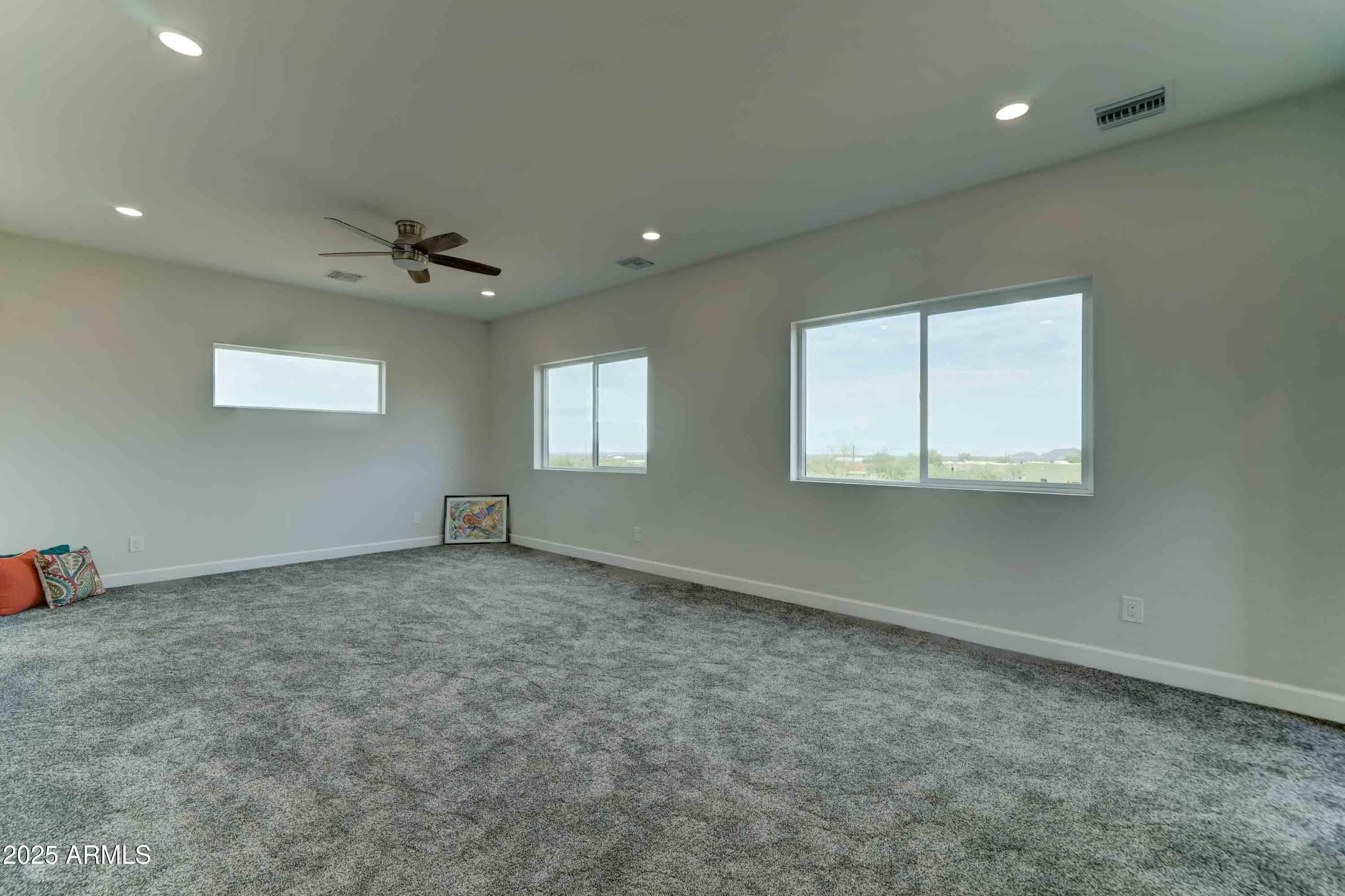 Apache Junction, Arizona, 85119, United States, 3 Bedrooms Bedrooms, ,Residential,For Sale,1917625