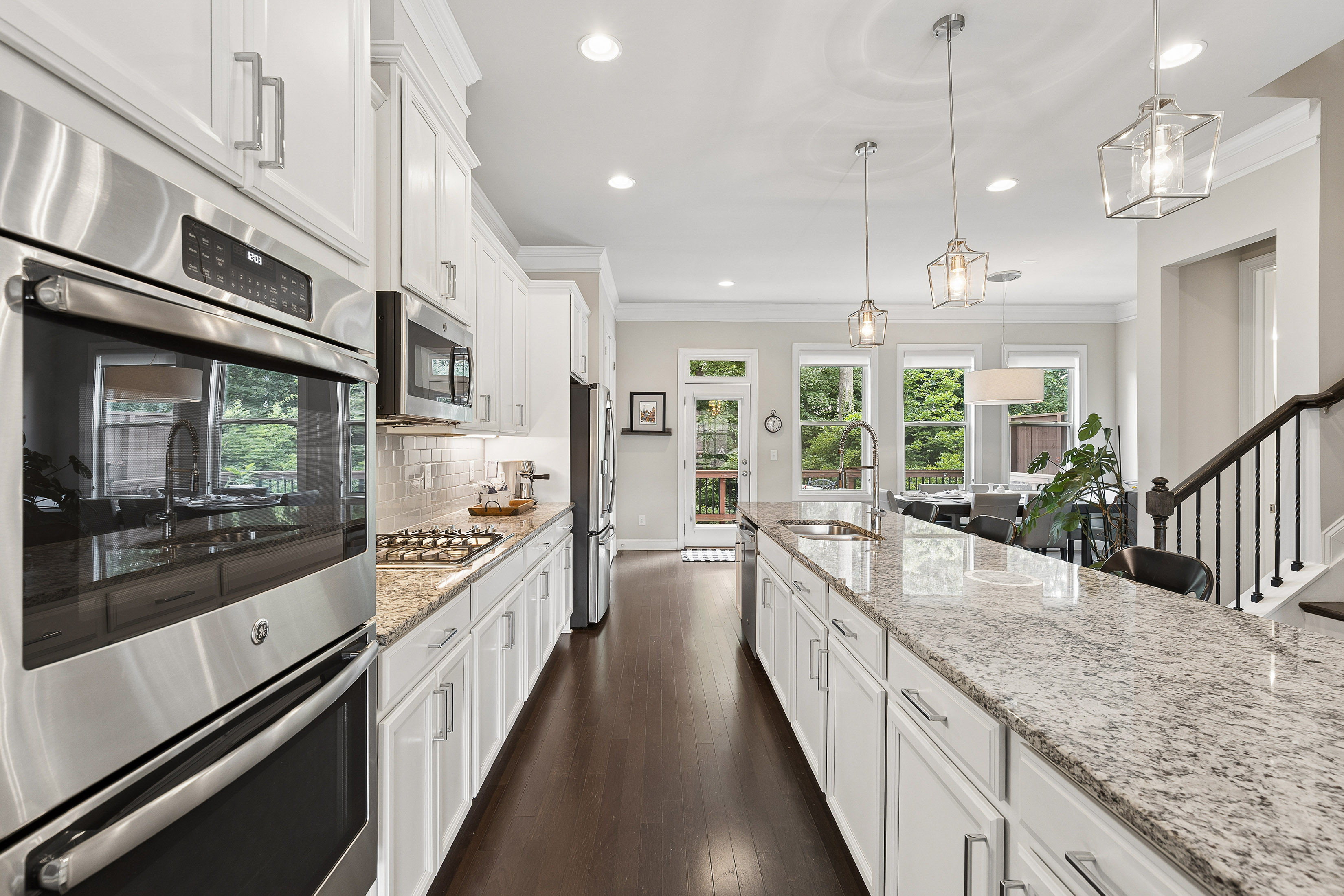  Exceptional Gated Townhome Near Vibrant Downtown Chamblee - 物件實景