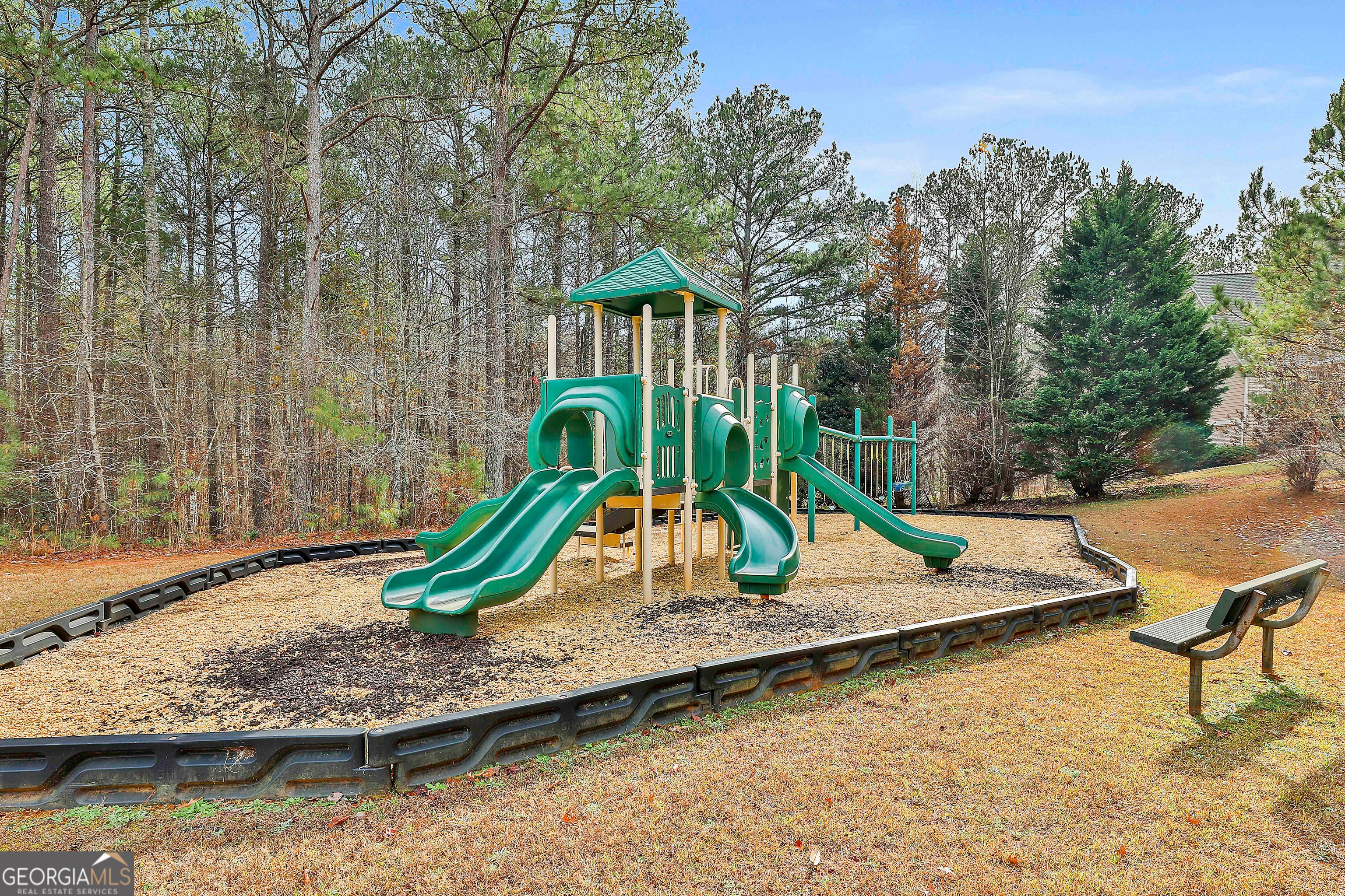 Douglasville, Georgia, 30135, United States, 5 Bedrooms Bedrooms, ,4 BathroomsBathrooms,Residential,For Sale,1999896