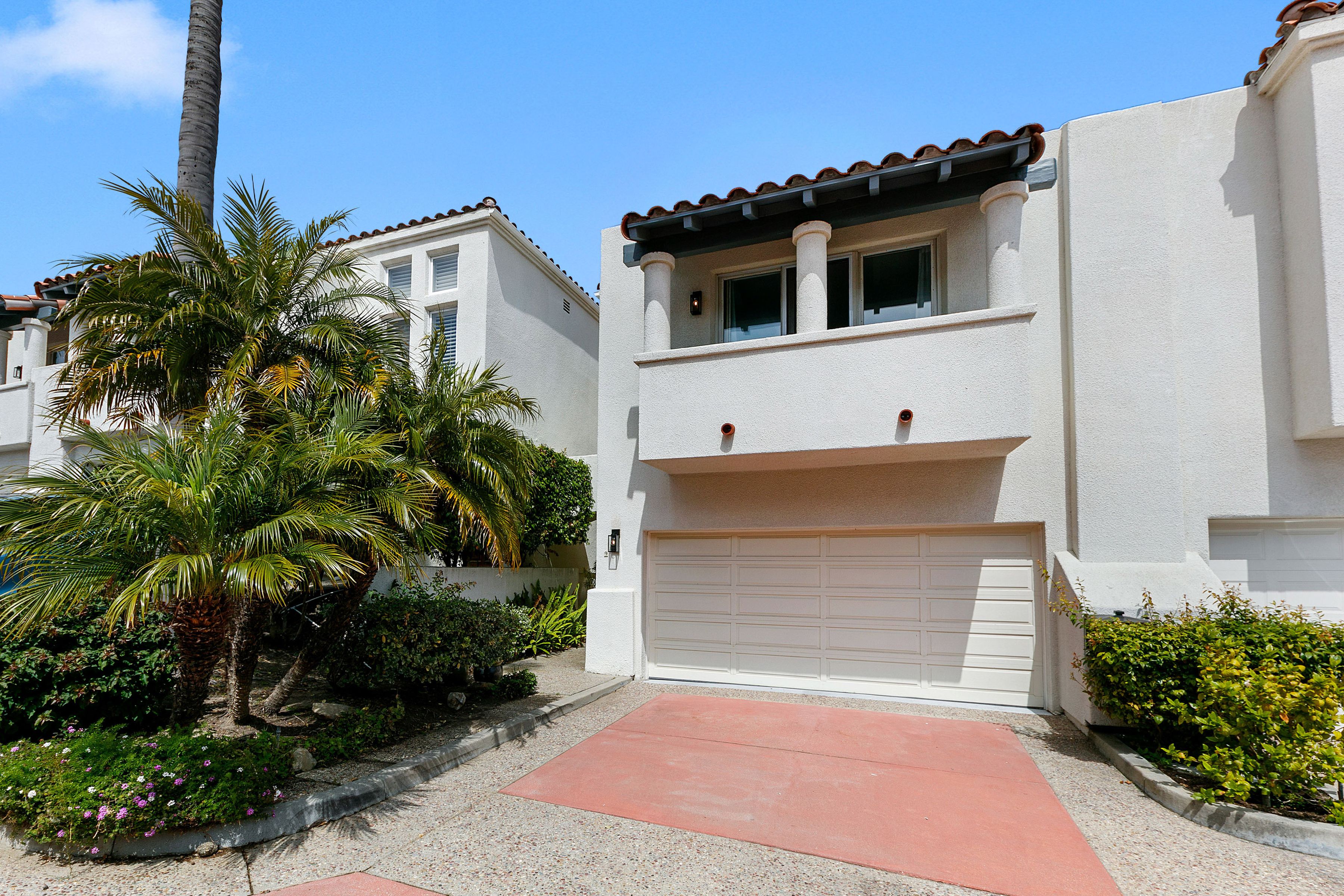  6435 Zumirez Drive - 物件實景