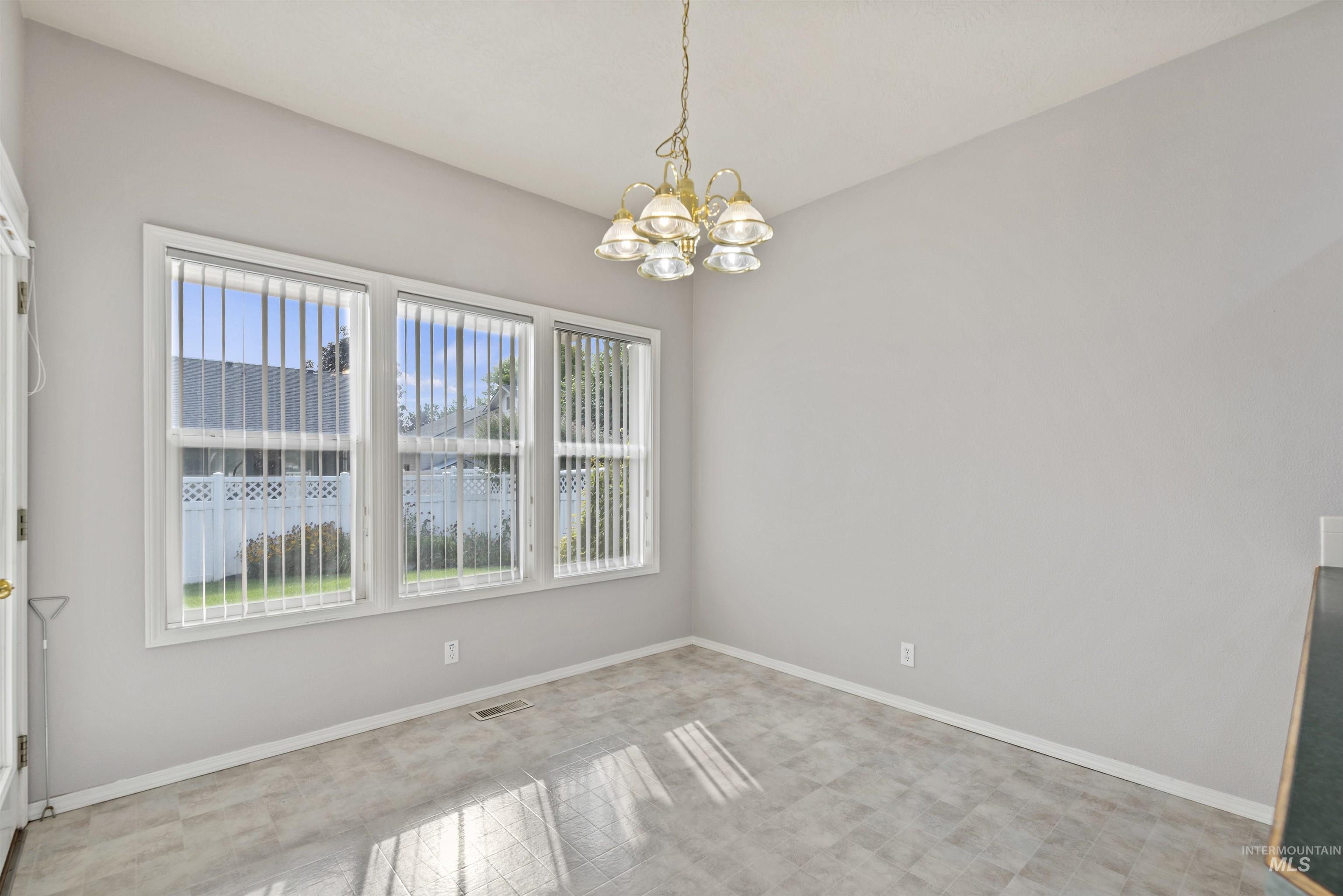 Meridian, Idaho, 83646-8306, United States, 4 Bedrooms Bedrooms, ,Residential,For Sale,1941739
