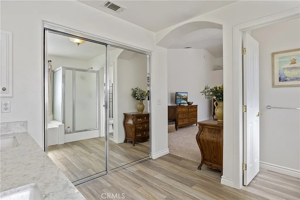 Victorvile, California, 92395, United States, 4 Bedrooms Bedrooms, ,2 BathroomsBathrooms,Residential,For Sale,1978607