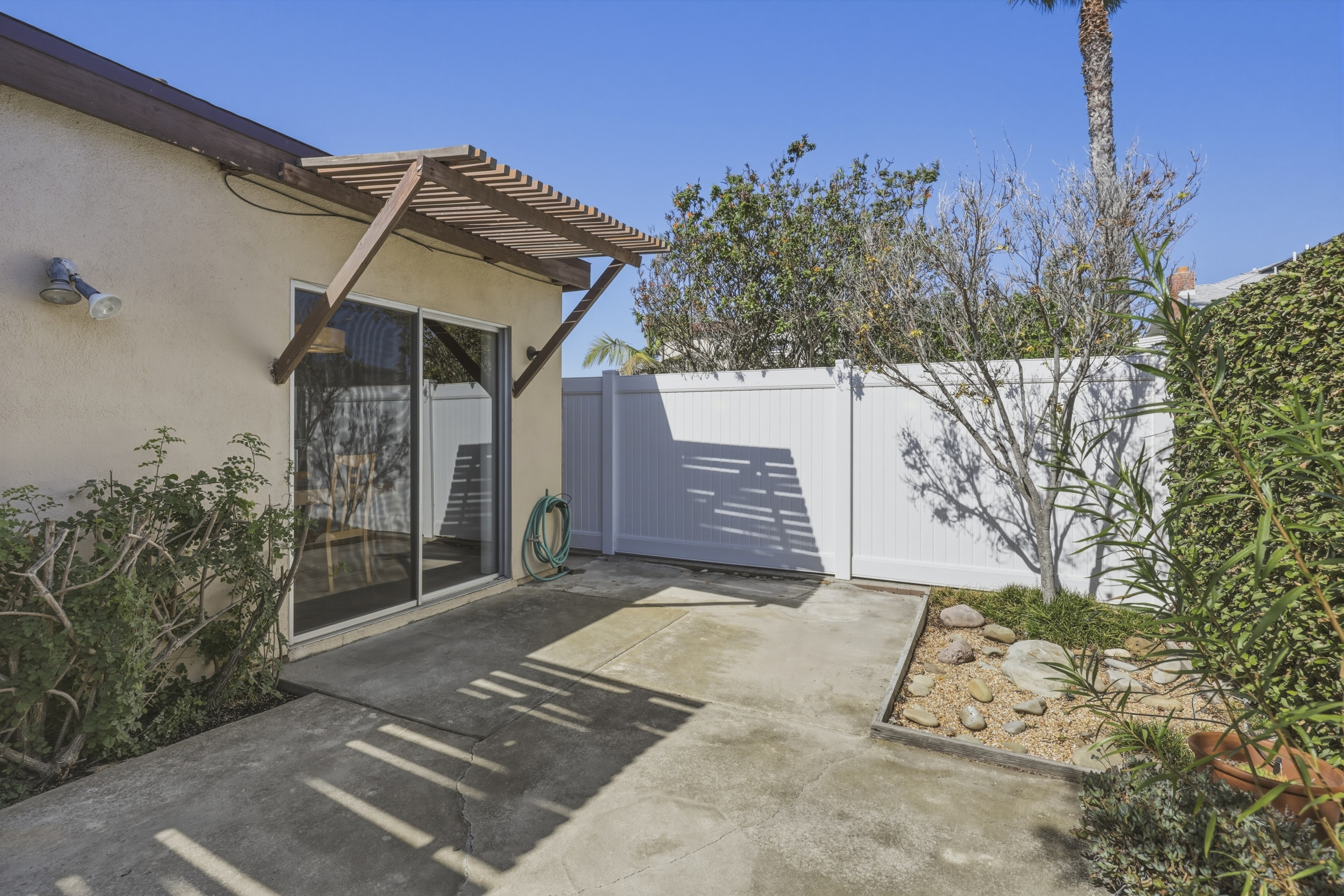  2163 Monmouth Drive, Ventura, CA 93001 - 物件實景