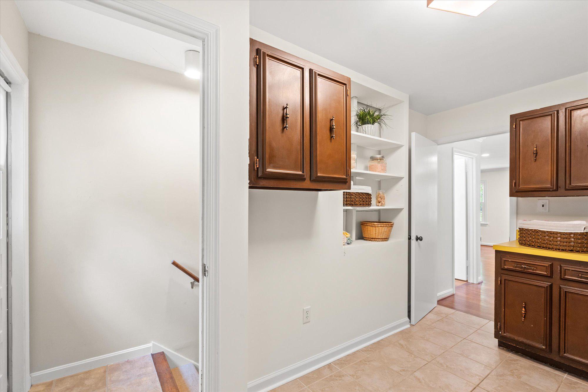  6212 Nethercombe Court, Mclean, VA, 22101 - 物件實景