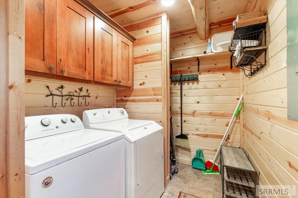 Island Park, Idaho, 83429, United States, 3 Bedrooms Bedrooms, ,2 BathroomsBathrooms,Residential,For Sale,1766025