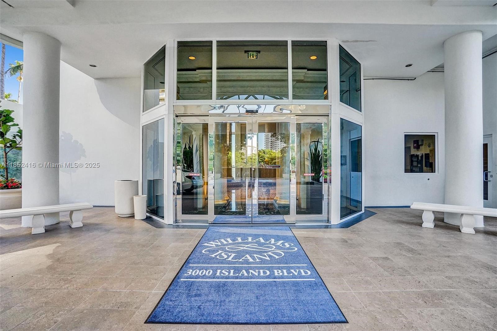 Aventura, Florida, 33160, United States, 2 Bedrooms Bedrooms, ,2 BathroomsBathrooms,Residential,For Sale,1908506