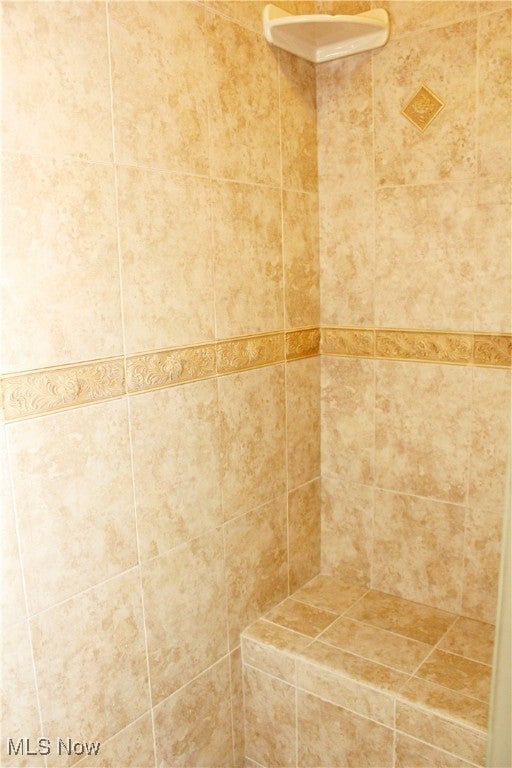 Lowellville, Ohio, 44436, United States, 3 Bedrooms Bedrooms, ,2 BathroomsBathrooms,Residential,For Sale,1984075