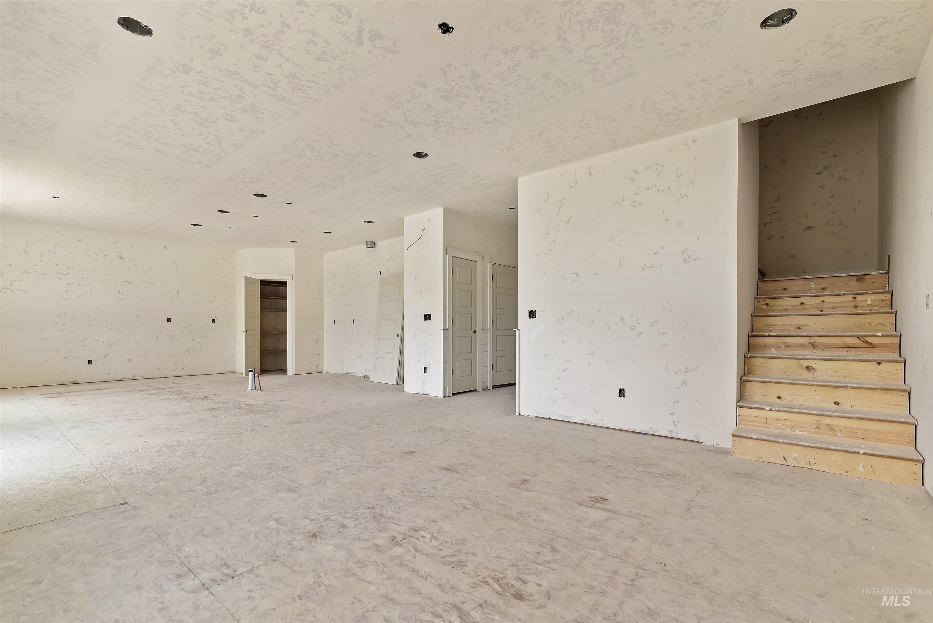 4012 Raintree Dr, Nampa, Idaho, 83686, United States, 5 Bedrooms Bedrooms, ,3 BathroomsBathrooms,Residential,For Sale,4012 Raintree Dr,1435374
