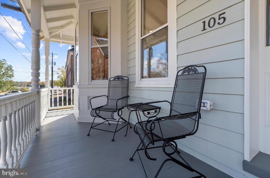 Chestertown, Maryland, 21620, United States, 5 Bedrooms Bedrooms, ,5 BathroomsBathrooms,Residential,For Sale,1988970