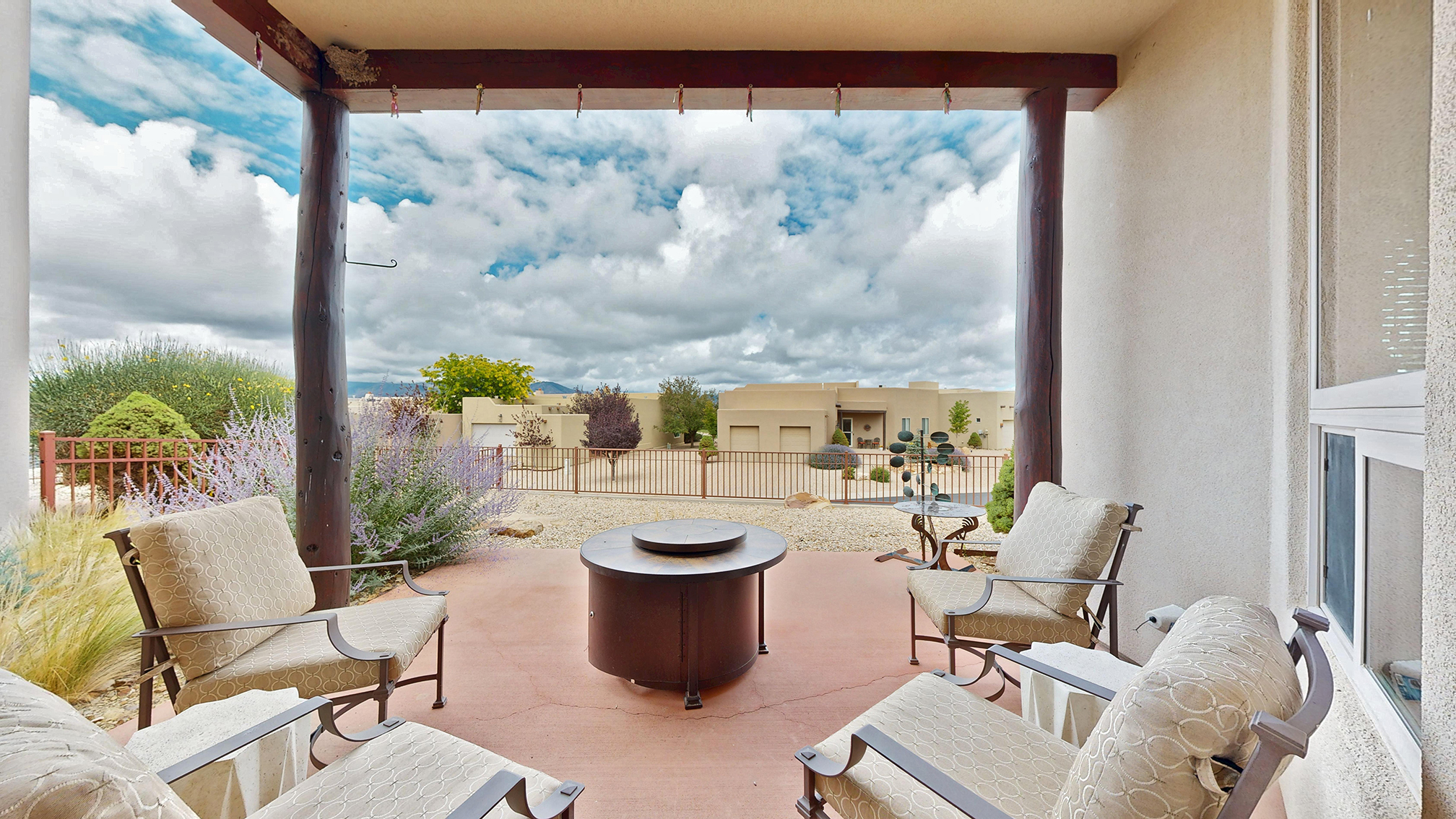 Alto, New Mexico, 88312, United States, 3 Bedrooms Bedrooms, ,3 BathroomsBathrooms,Residential,For Sale,1882409