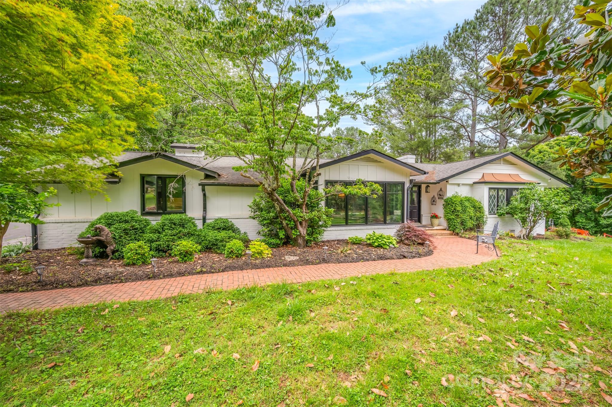 Columbus, North Carolina, 28722, United States, 4 Bedrooms Bedrooms, ,5 BathroomsBathrooms,Residential,For Sale,1828347