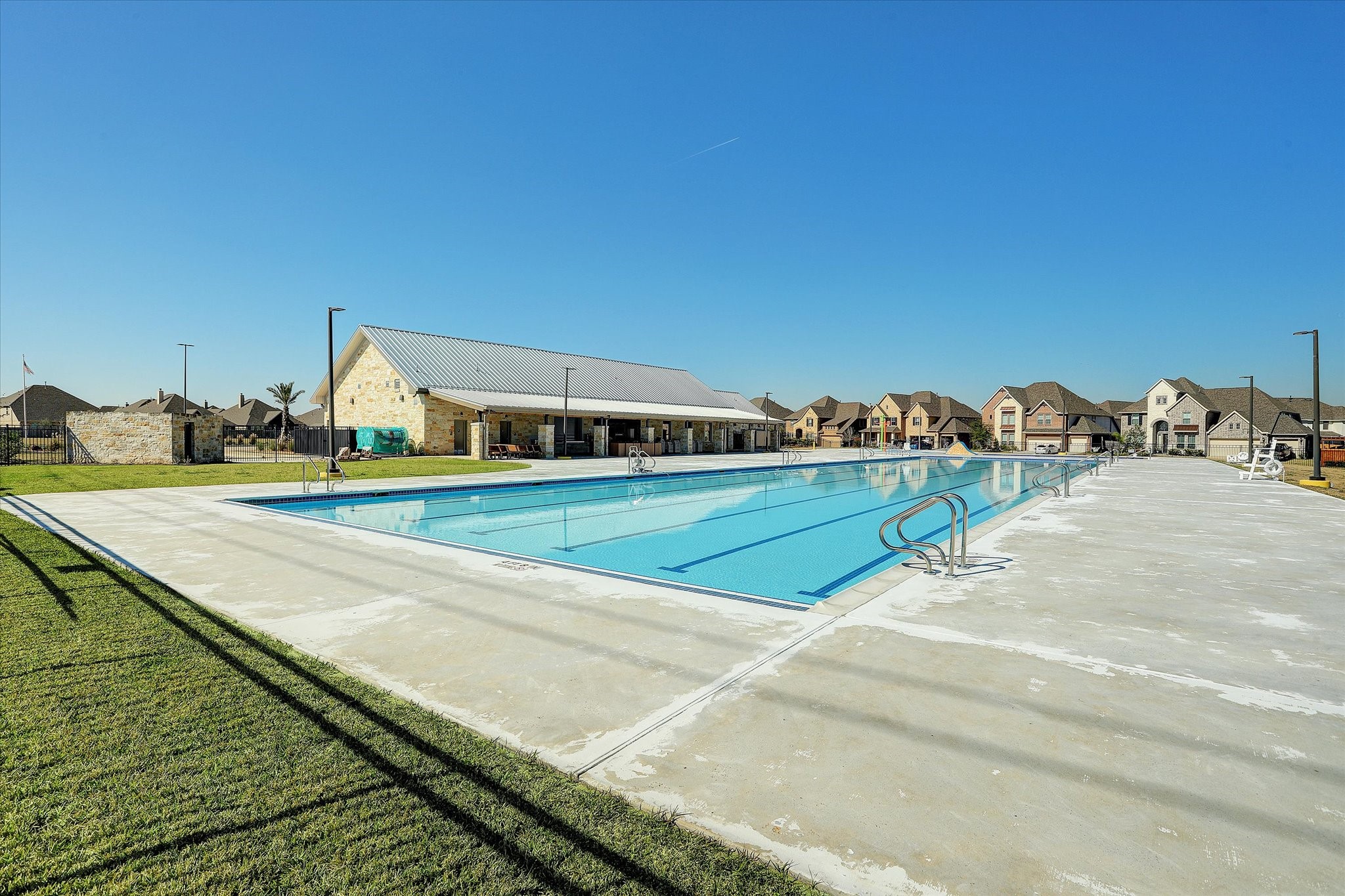  6228 Watford Drive - 物件實景