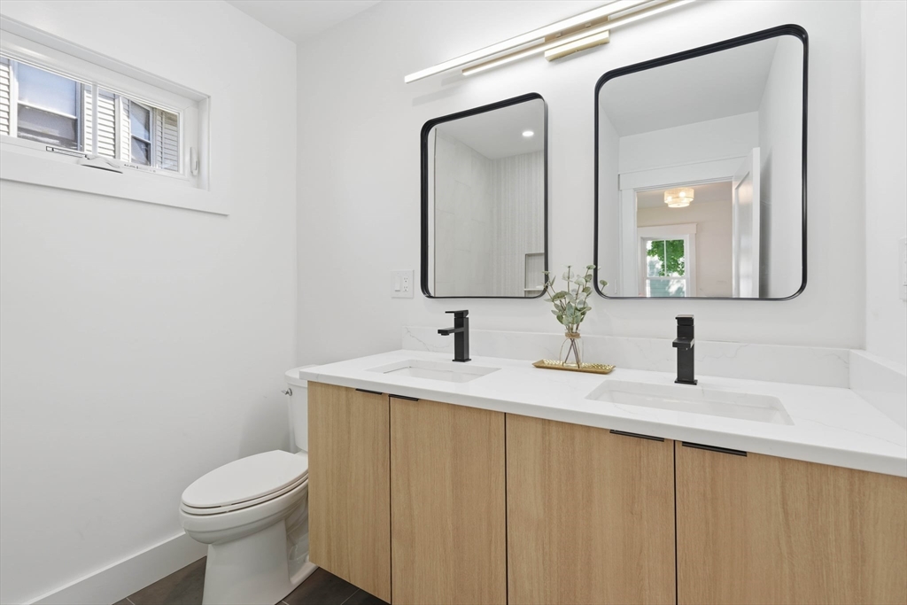 Watertown, Massachusetts, 02472, United States, 3 Bedrooms Bedrooms, ,3 BathroomsBathrooms,Residential,For Sale,2048404