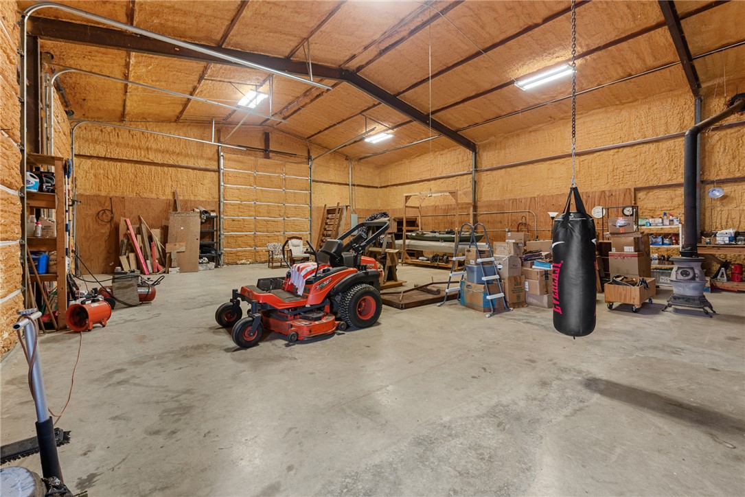 Normangee, Texas, 77871, United States, 4 Bedrooms Bedrooms, ,3 BathroomsBathrooms,Residential,For Sale,1938377