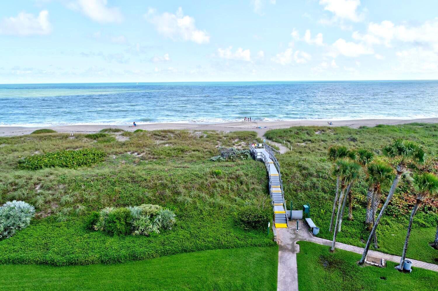 Fort Pierce, Florida, 34949, United States, 2 Bedrooms Bedrooms, ,2 BathroomsBathrooms,Residential,For Sale,1695764