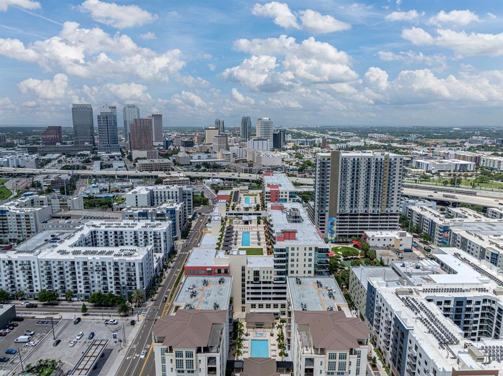 Tampa, Florida, 33602, United States, 1 Bedroom Bedrooms, ,2 BathroomsBathrooms,Residential,For Sale,1807675