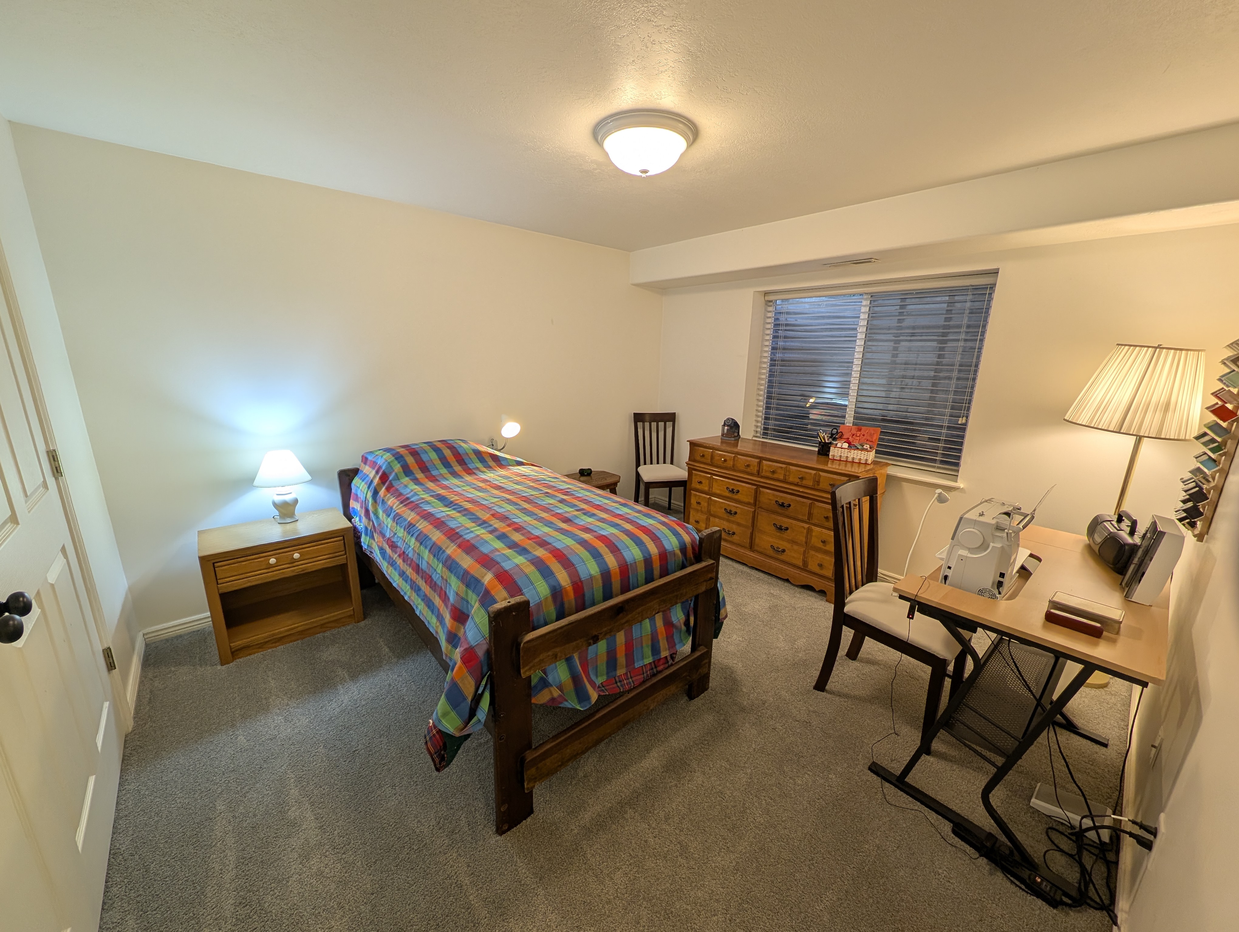 Provo, Utah, 84606, United States, 5 Bedrooms Bedrooms, ,2 BathroomsBathrooms,Residential,For Sale,2002549