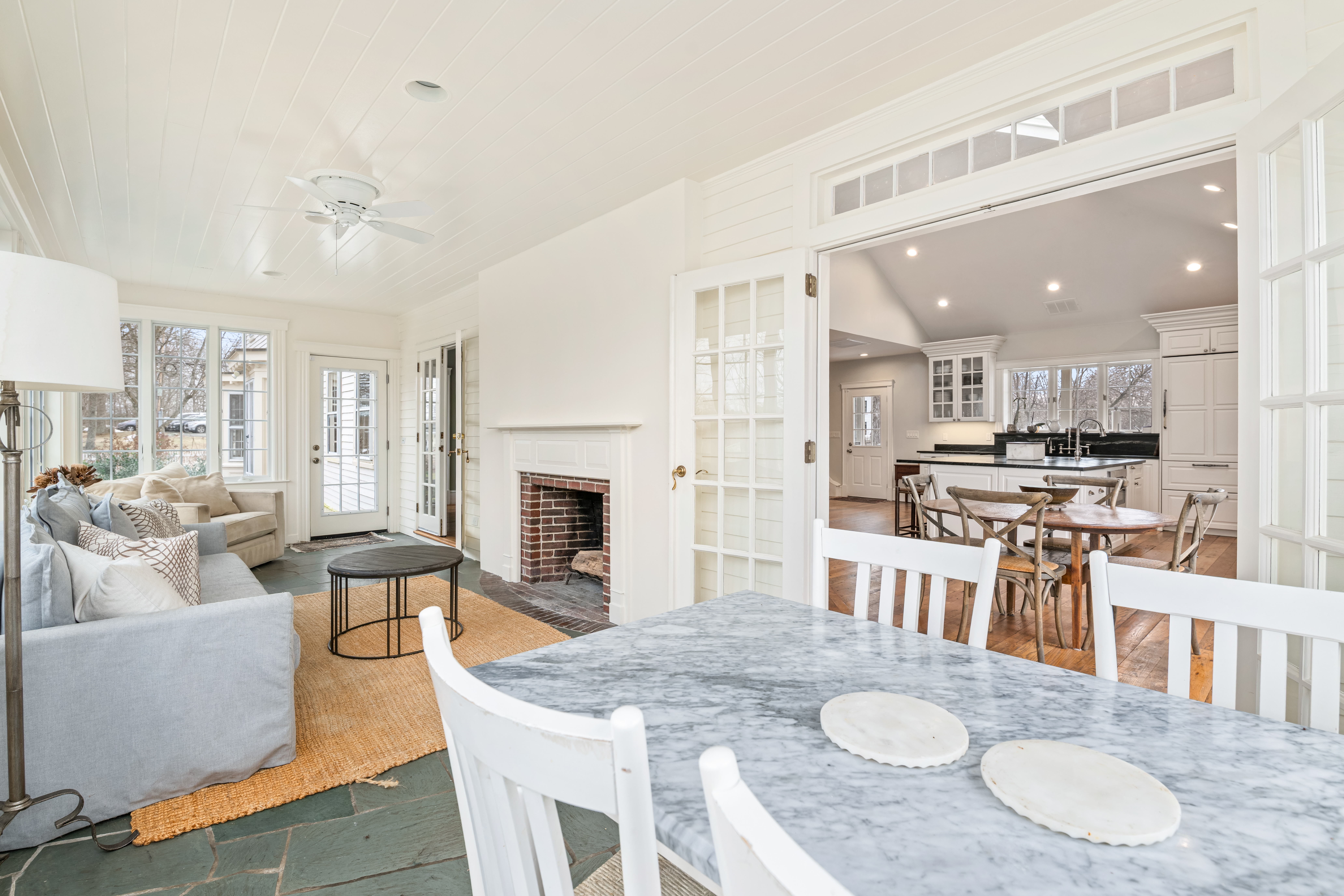  8 Washington Street, Sherborn, MA, 01770 - 物件實景