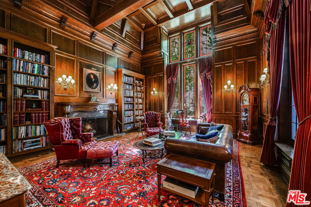 Los Angeles, California, 90049, United States, 6 Bedrooms Bedrooms, ,8 BathroomsBathrooms,Residential,For Sale,1940213