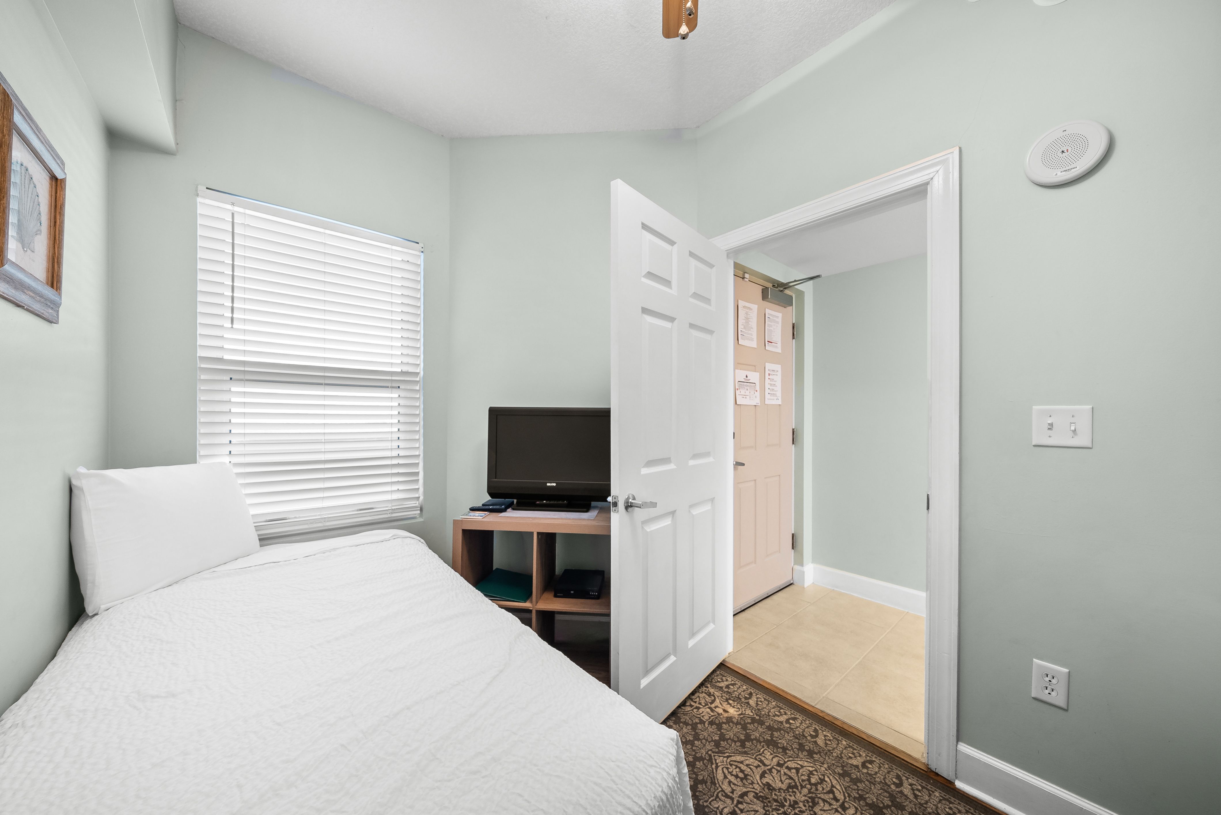  Fully-Furnished Gulf-Front Penthouse With Bunk Room In Prime Location - 物件實景