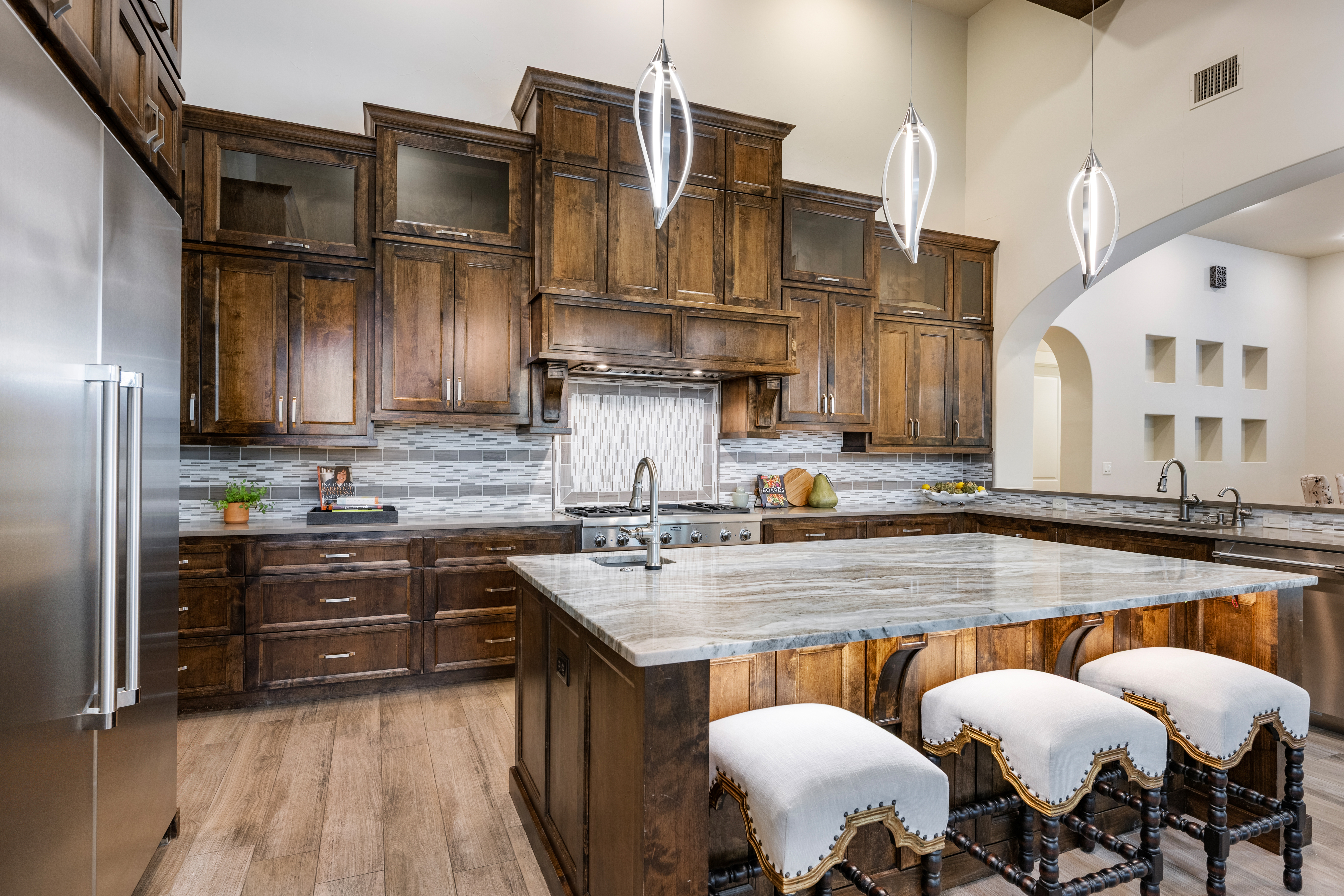  Defined By Timeless Santa Barbara Architecture And Exceptional Craftsmanship - 物件實景