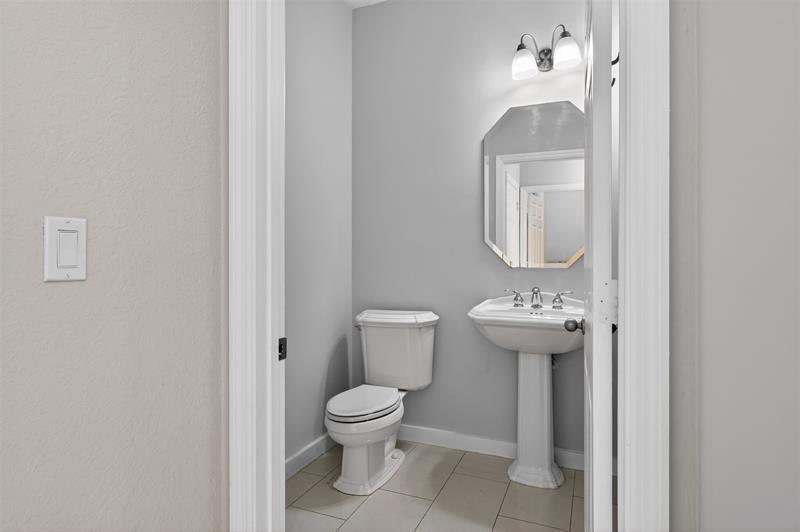 Weston, Florida, 33332, United States, 5 Bedrooms Bedrooms, ,4 BathroomsBathrooms,Residential,For Sale,2003132