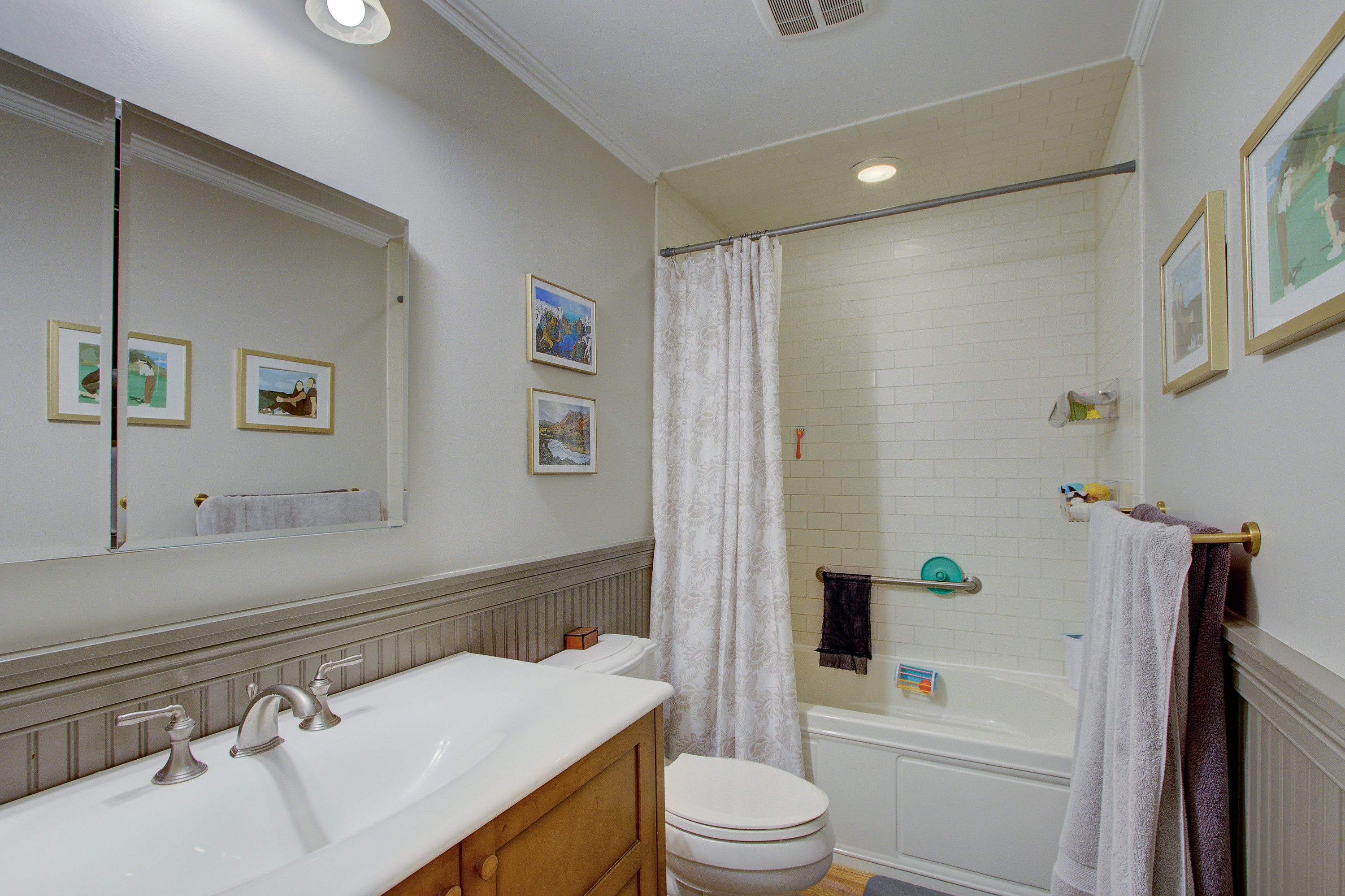  Lovingly maintained home in desirable Middletown neighborhood - 物件實景