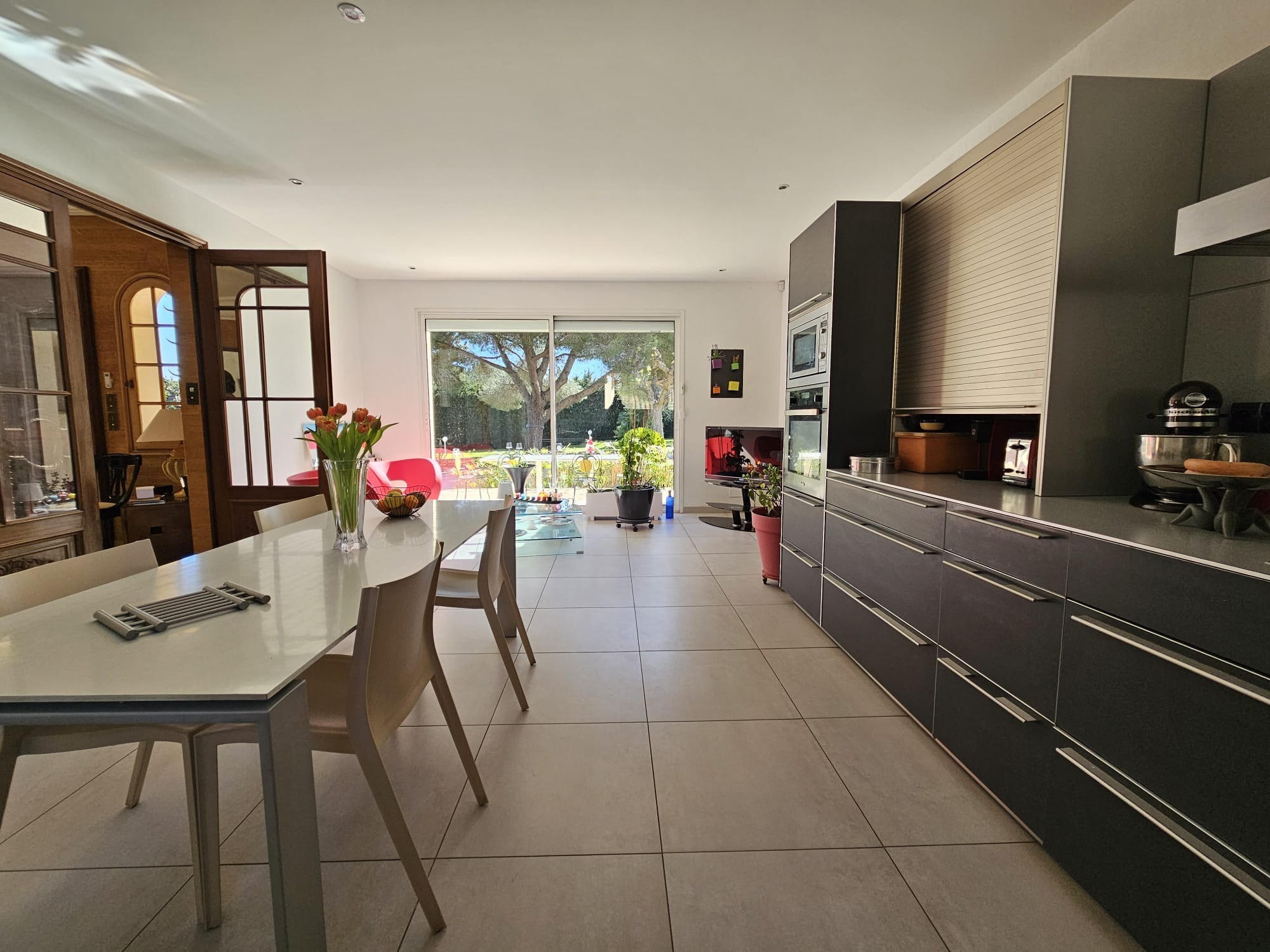  House of over 280m² on 4900m² of grounds with swimming pool, in a peaceful and … - 物件實景