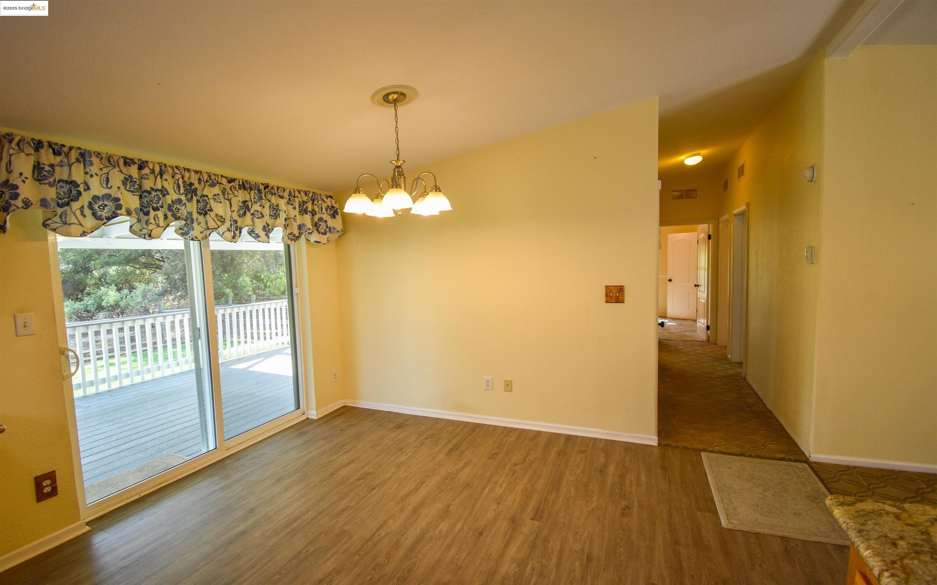 Columbia, California, 95310, United States, 3 Bedrooms Bedrooms, ,2 BathroomsBathrooms,Residential,For Sale,1941658