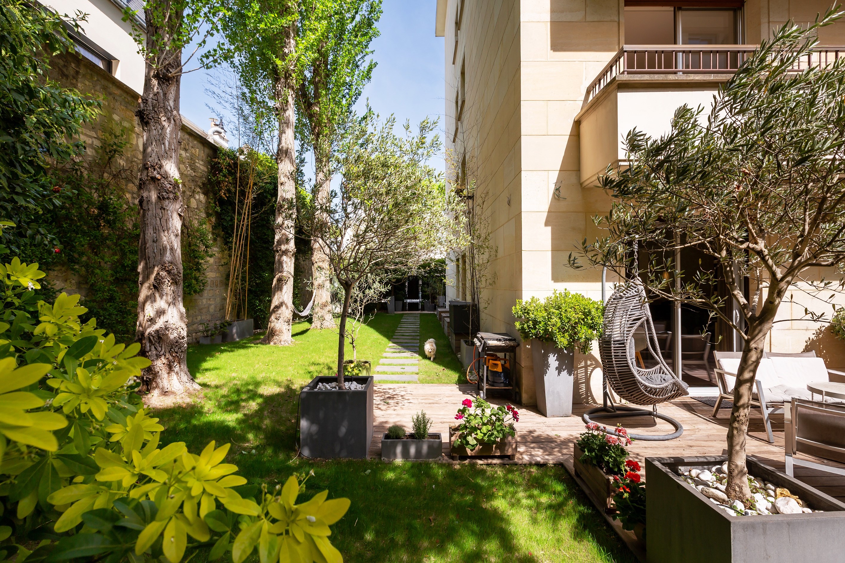  FOR SALE - Apartment with a garden - 4 bedrooms - Bd du Château - St Dominique … - 物件實景