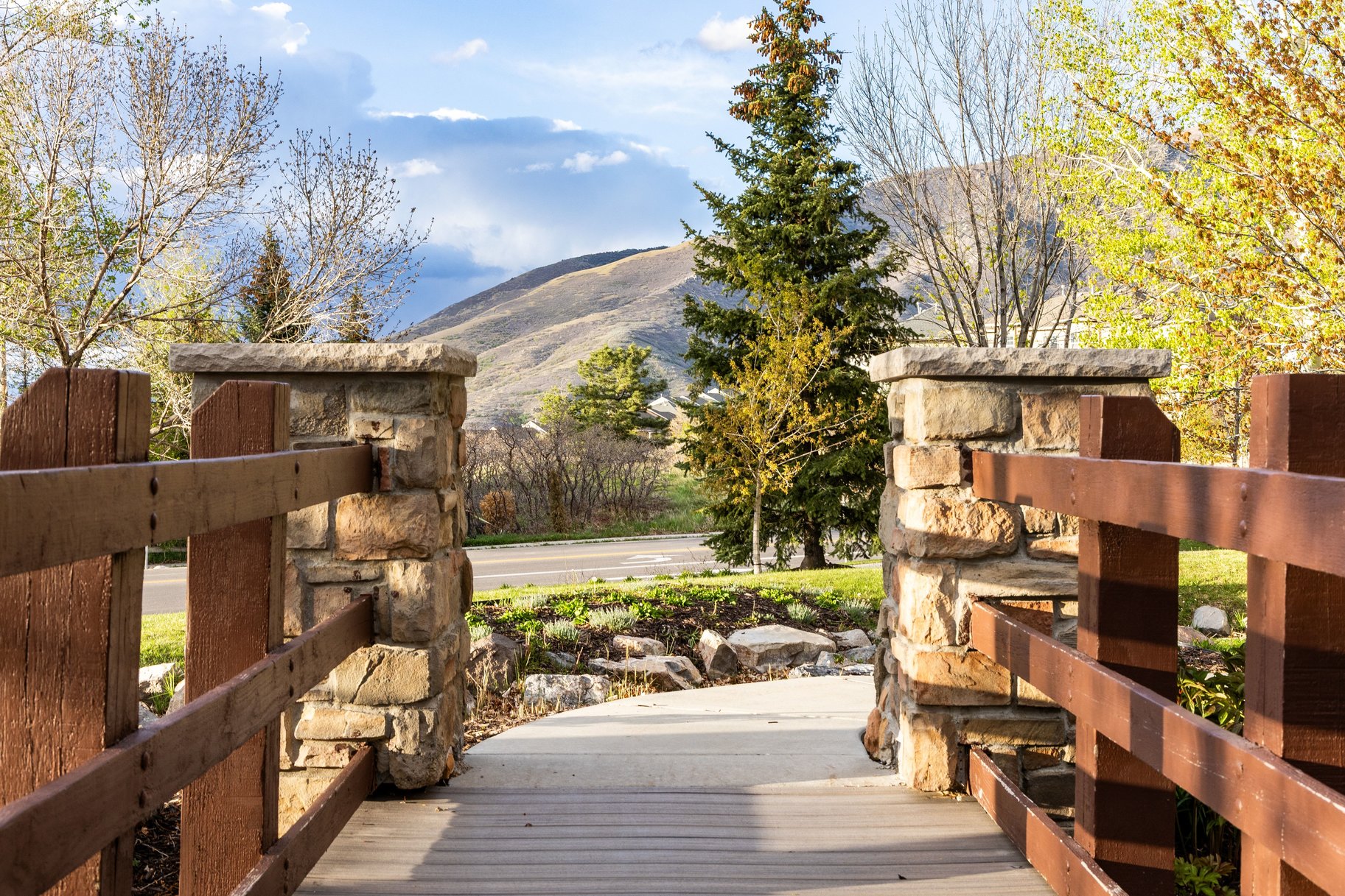  Peaceful Mountain Living with Amenities That Impress - 物件實景