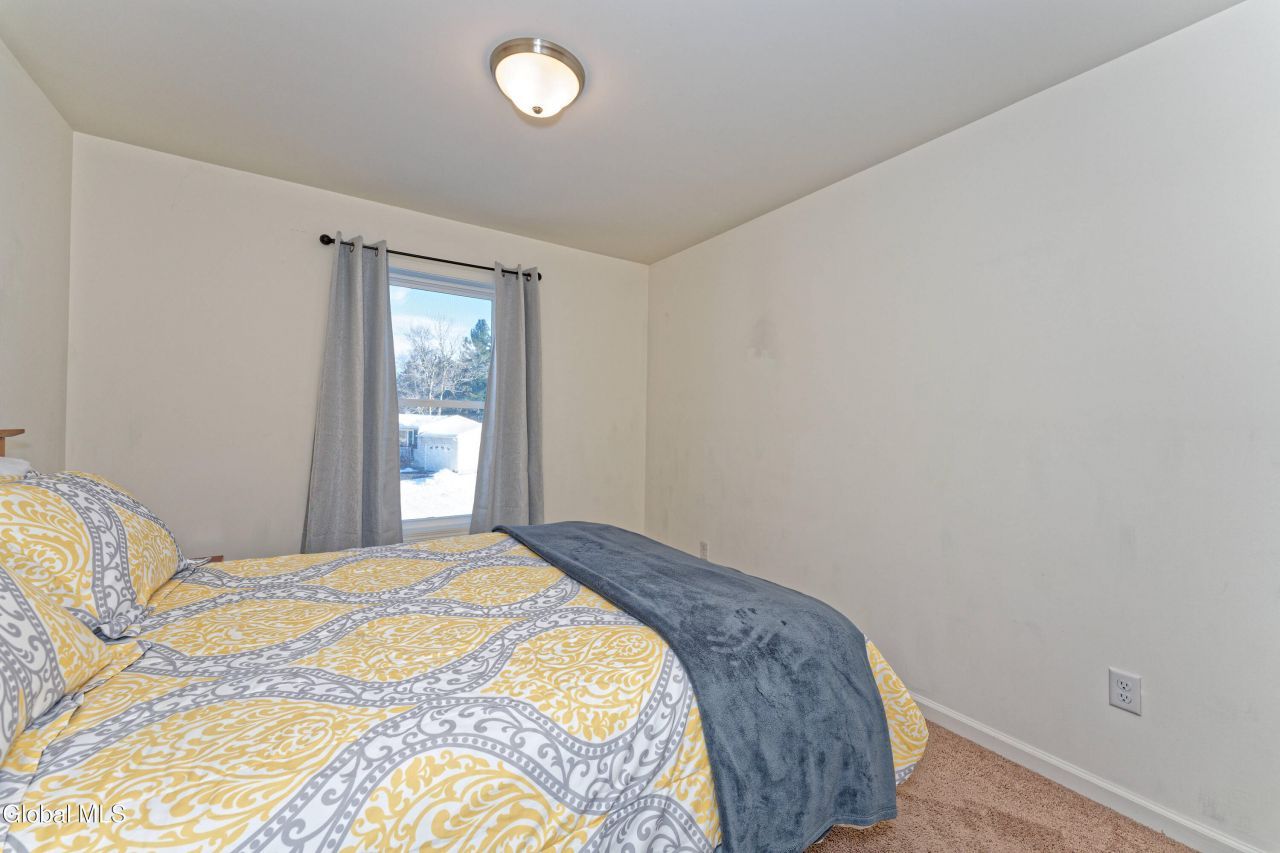 Rensselaer, New York, 12144, United States, 3 Bedrooms Bedrooms, ,3 BathroomsBathrooms,Residential,For Sale,1995950