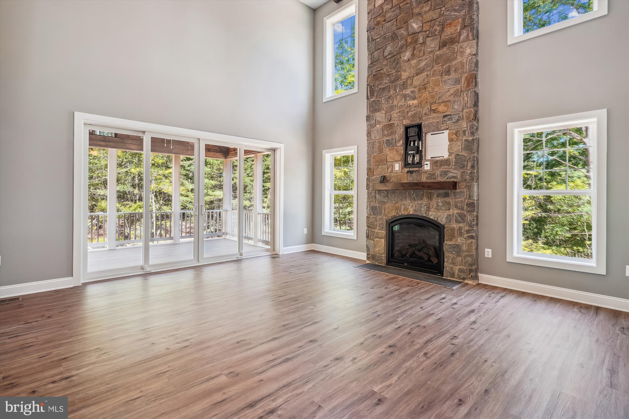 Elkwood, Virginia, 22718, United States, 4 Bedrooms Bedrooms, ,4 BathroomsBathrooms,Residential,For Sale,1823102