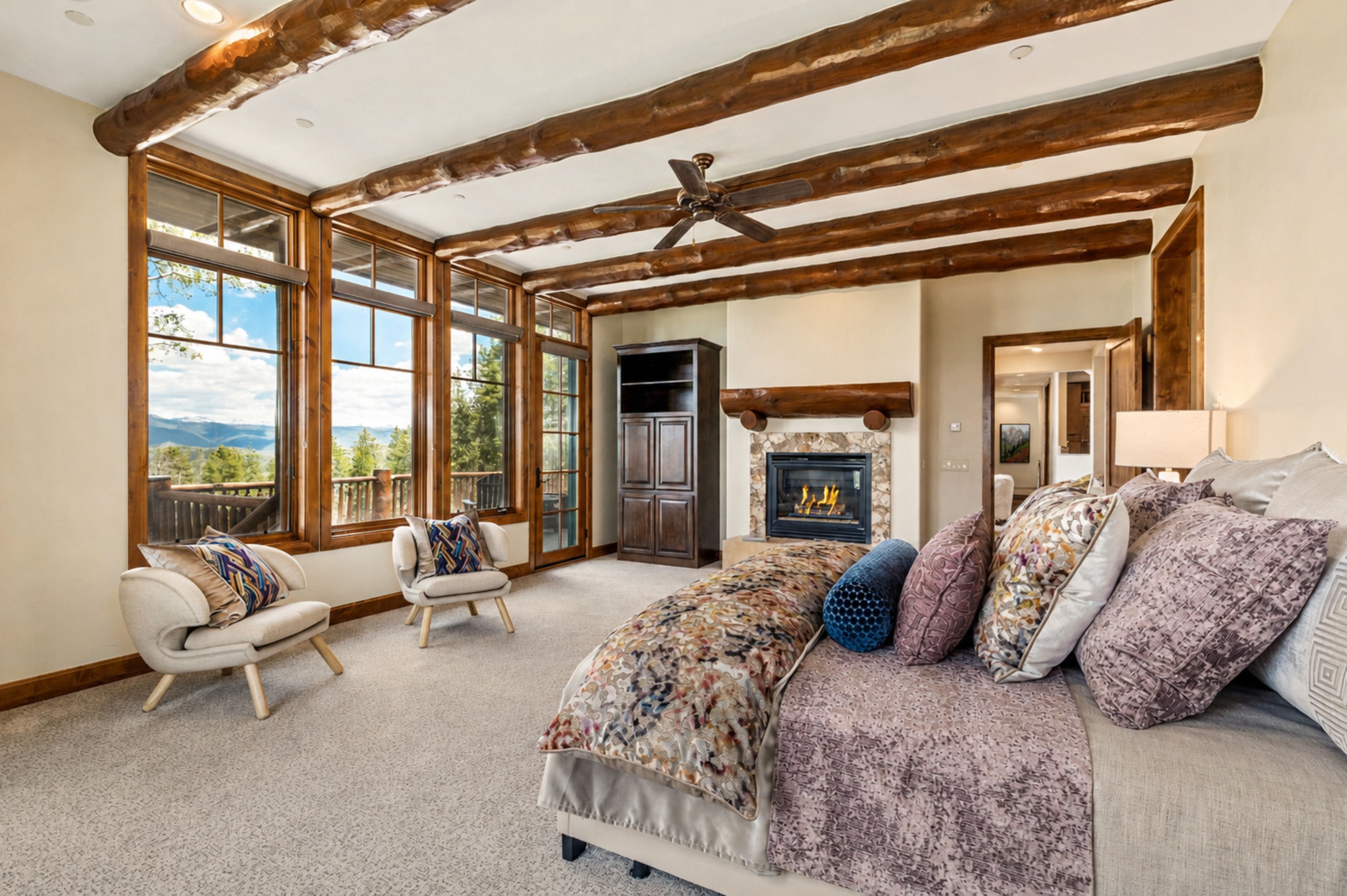  317 Elk Woods is the Kind of Mountain Estate that Earns its Setting - 物件實景