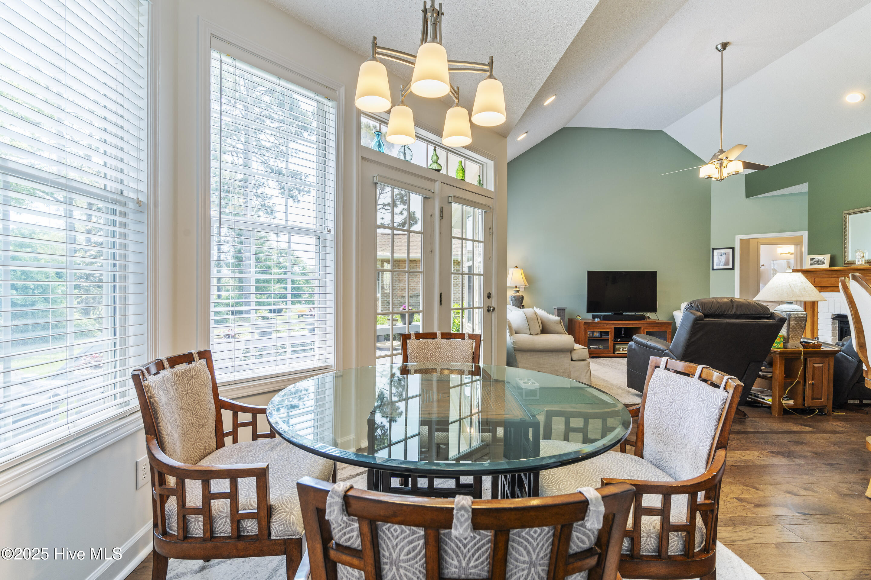 Sunset Beach, North Carolina, 28468, United States, 3 Bedrooms Bedrooms, ,2 BathroomsBathrooms,Residential,For Sale,1827986