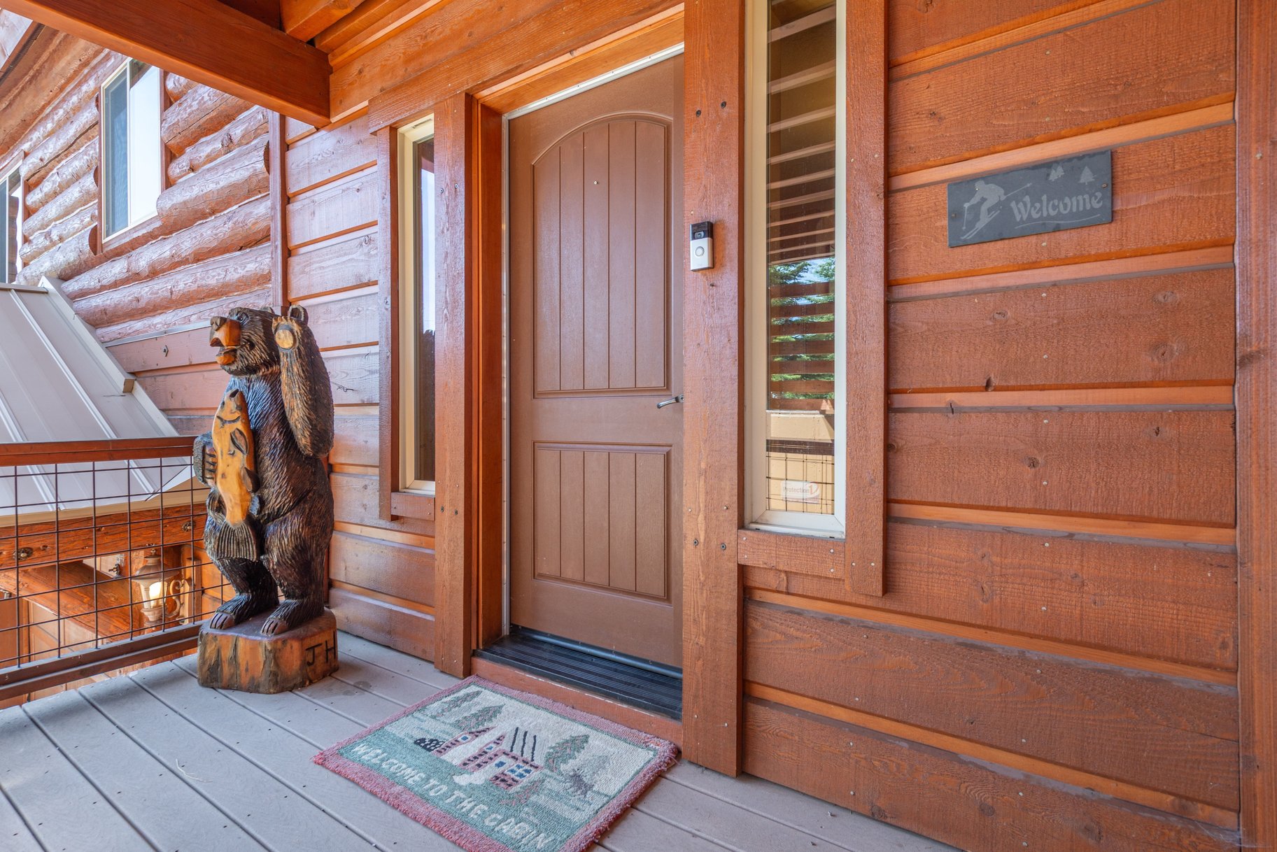  Beautiful Log Home with Carson Range Views from Every Floor - 物件實景