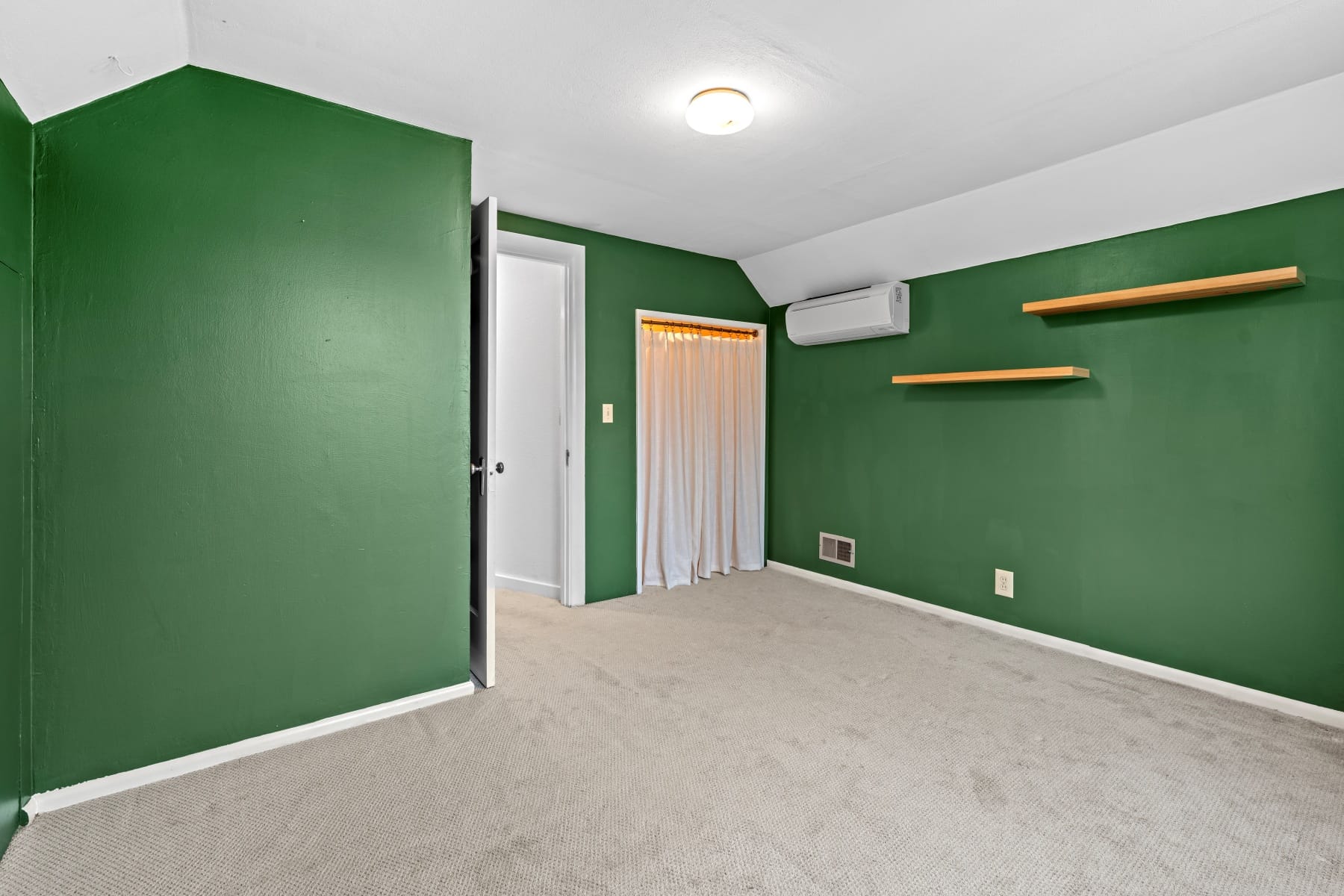  1924 NE 58TH AVE Portland, OR 97213 - 物件實景