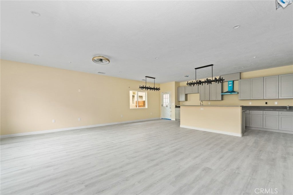 Victorville, California, 92392, United States, 4 Bedrooms Bedrooms, ,3 BathroomsBathrooms,Residential,For Sale,2036507