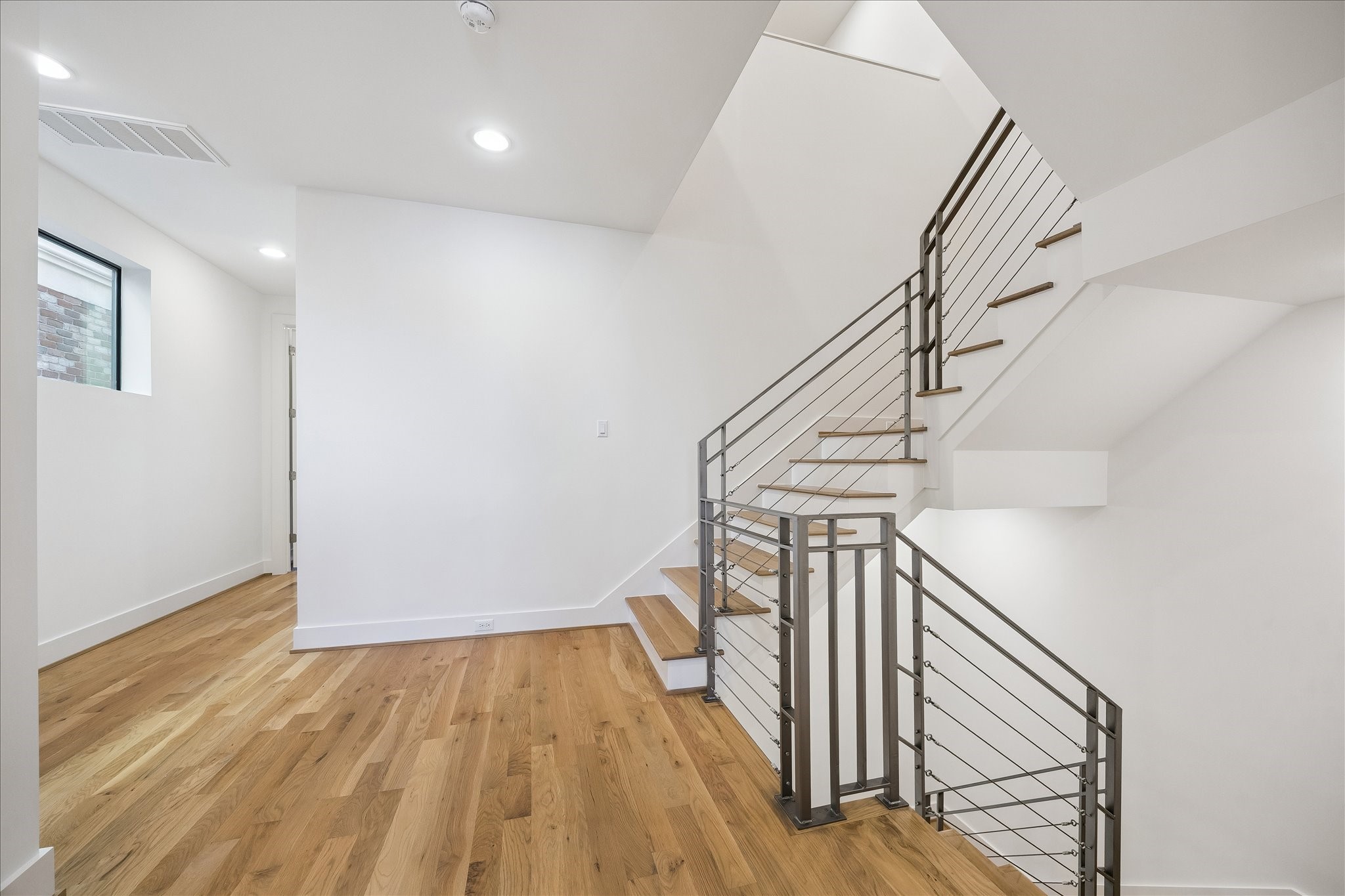  2147 Harold Street - 物件實景