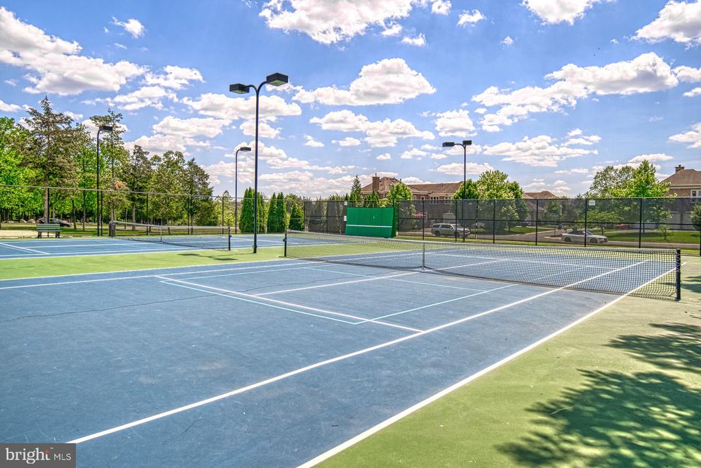 Brambleton, Virginia, 20148, United States, 3 Bedrooms Bedrooms, ,5 BathroomsBathrooms,Residential,For Sale,2005795