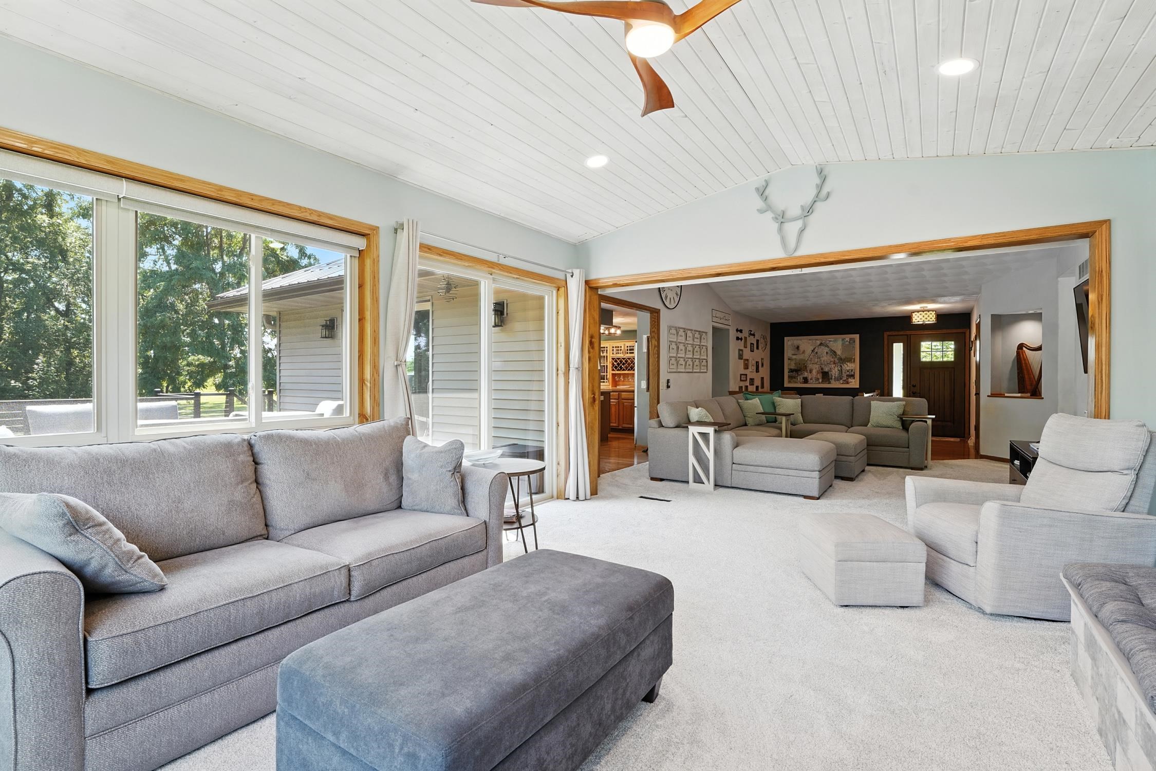 Monticello, Wisconsin, 53570-9520, United States, 4 Bedrooms Bedrooms, ,3 BathroomsBathrooms,Residential,For Sale,2005674