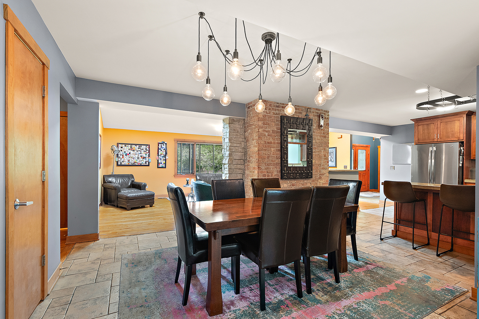 Palos Park, Illinois, 60464, United States, 3 Bedrooms Bedrooms, ,3 BathroomsBathrooms,Residential,For Sale,1921855