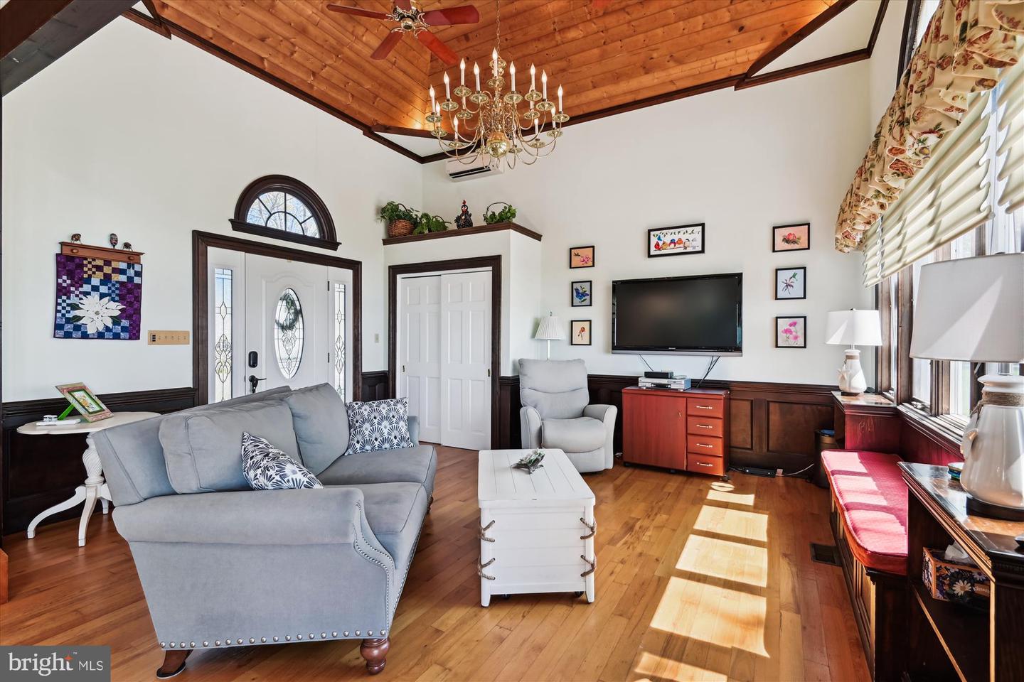 Shady Side, Maryland, 20764, United States, 2 Bedrooms Bedrooms, ,2 BathroomsBathrooms,Residential,For Sale,1950004